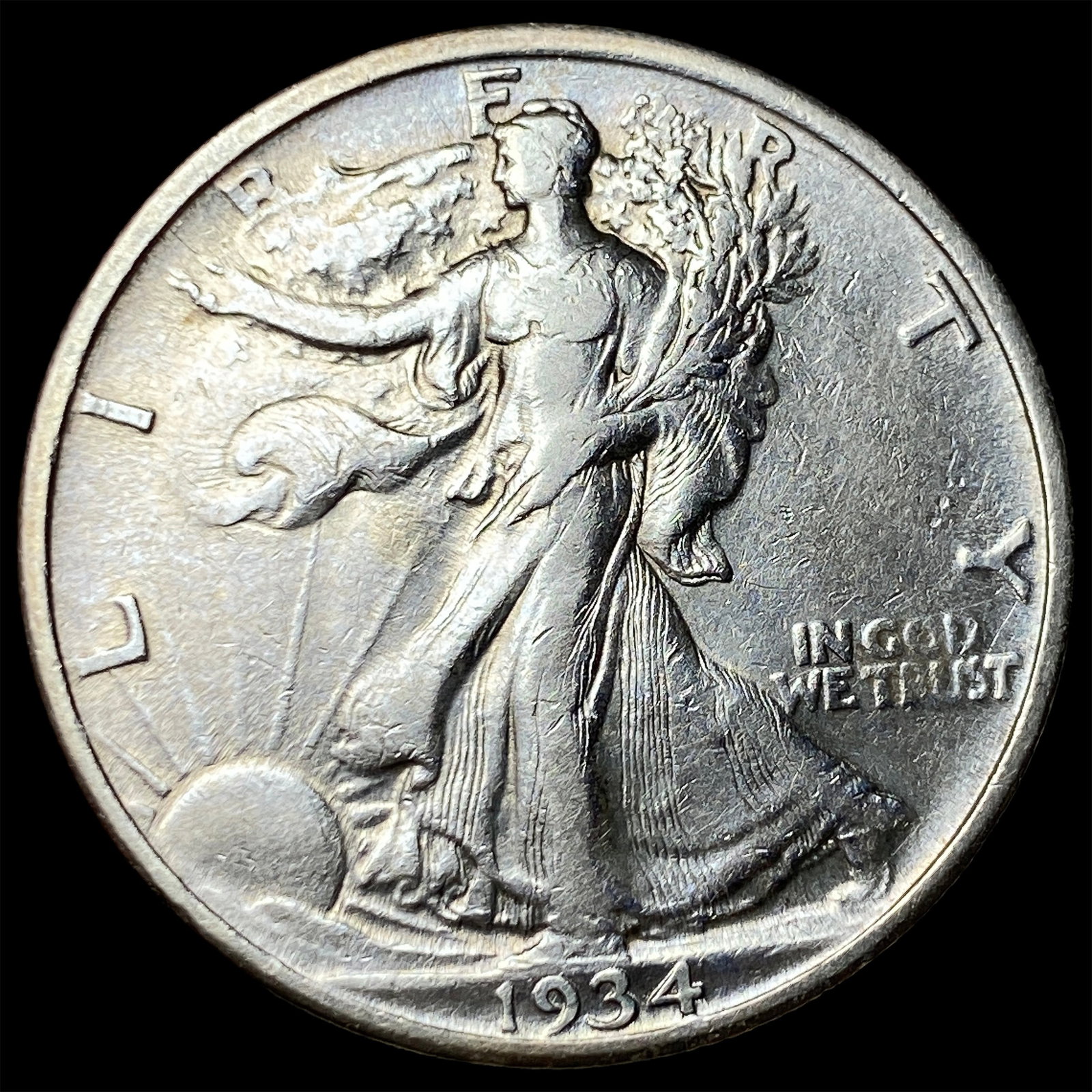 1934 Silver Walking Liberty Half Dollar NEARLY UNCIRCULATED (1 of 2)