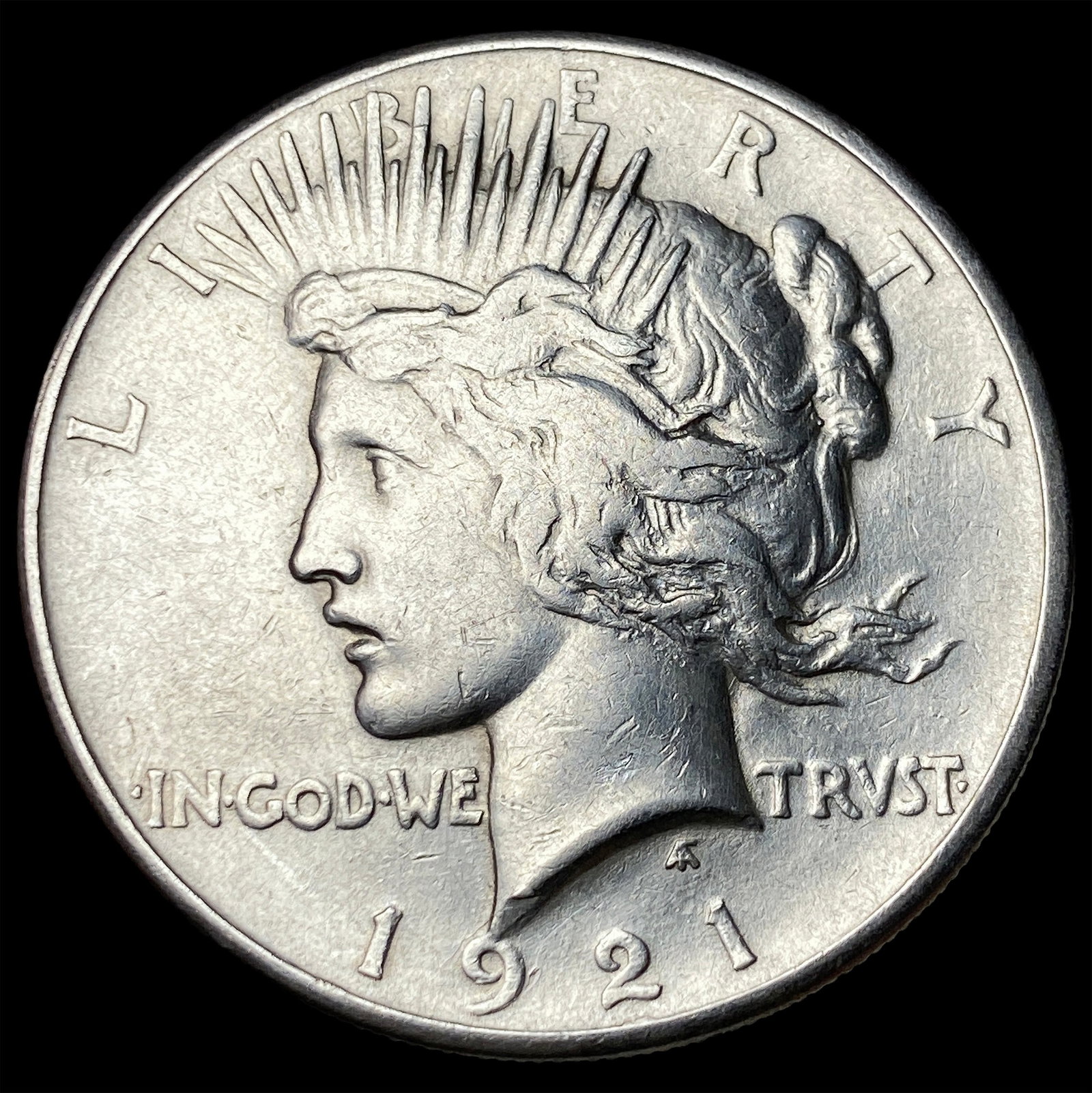 1921 Silver Peace Dollar CLOSELY UNCIRCULATED (1 of 2)