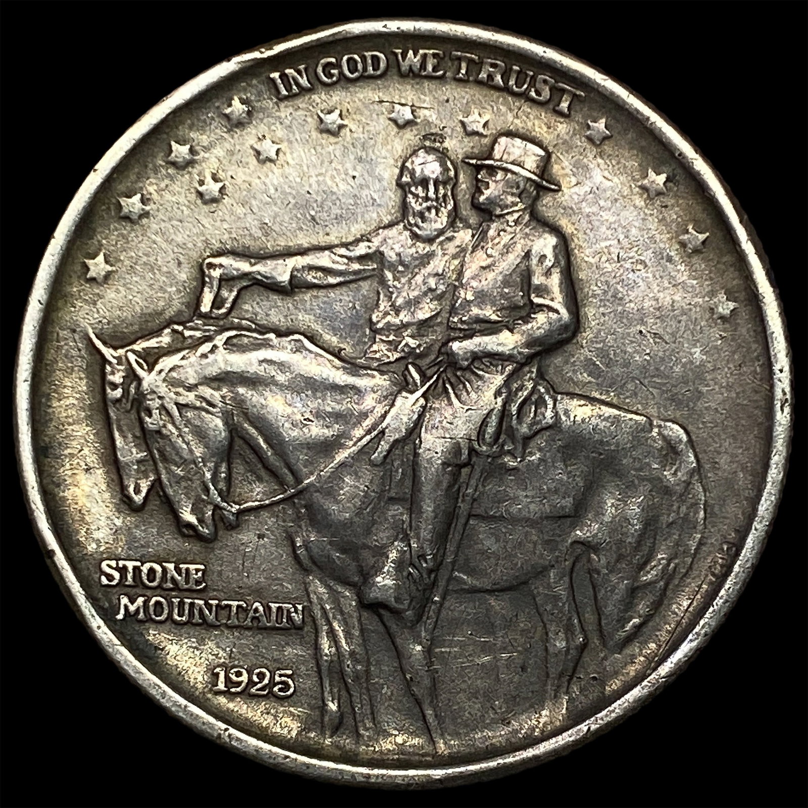 1925 Silver Stone Mountain Half Dollar NEARLY UNCIRCULATED: 1925 Silver Stone Mountain Half Dollar NEARLY UNCIRCULATED