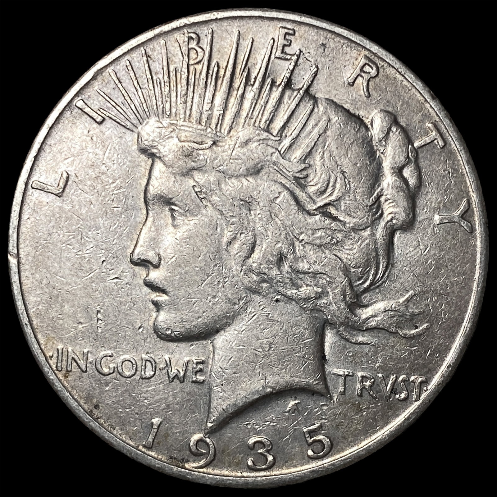 1935 Silver Peace Dollar CLOSELY UNCIRCULATED: 1935 Silver Peace Dollar CLOSELY UNCIRCULATED