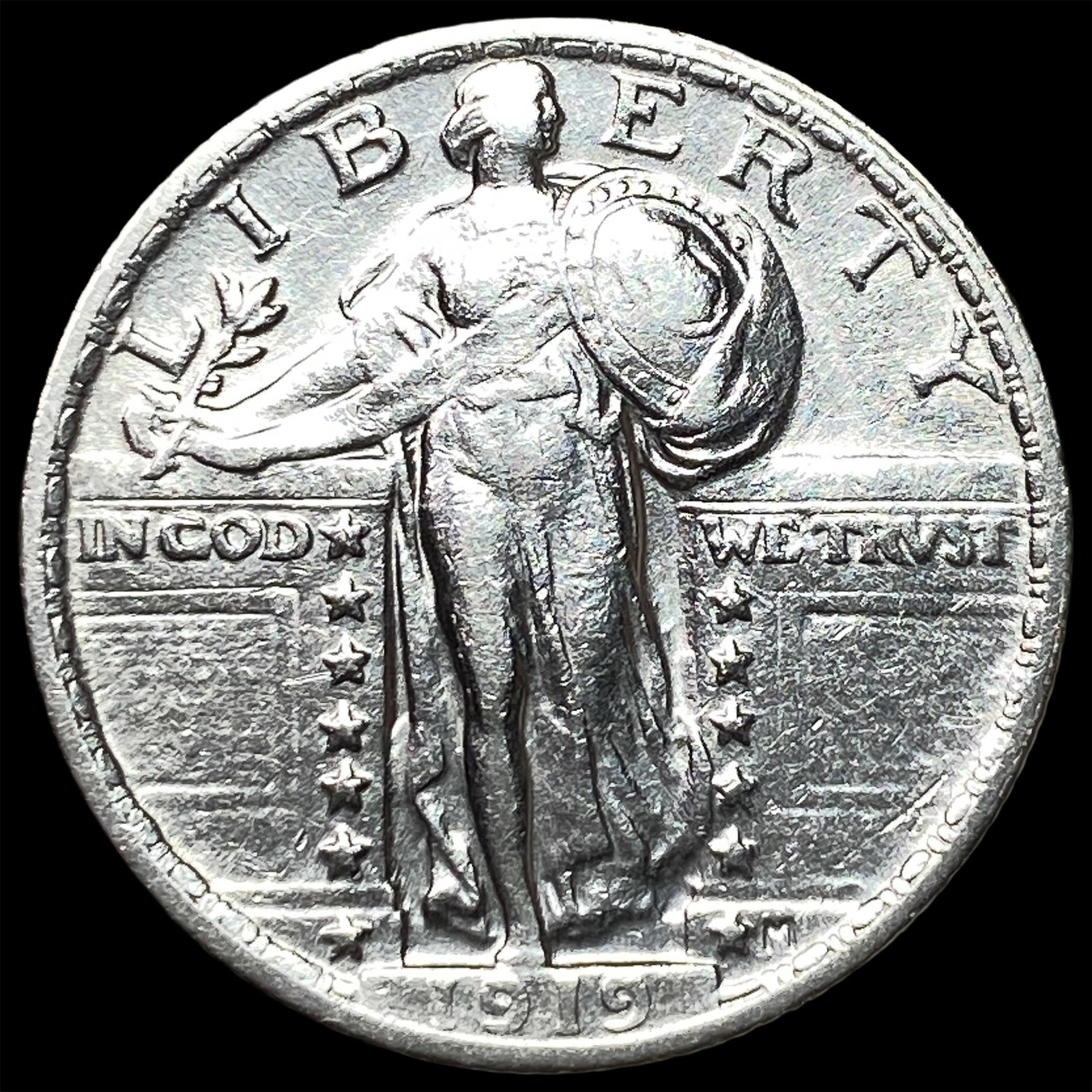 1919 Silver Standing Liberty Quarter UNCIRCULATED (1 of 2)