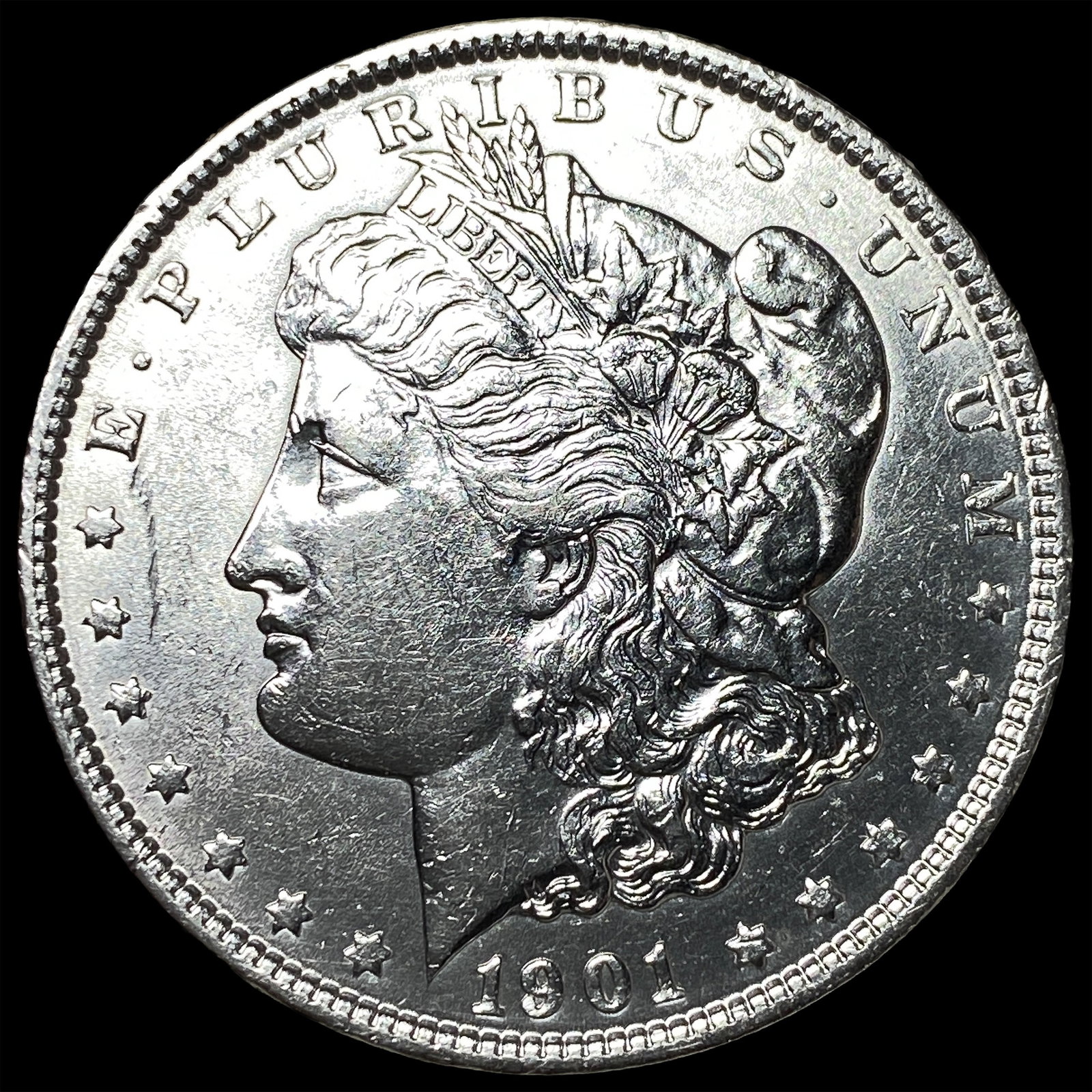 1901 Morgan Silver Dollar CLOSELY UNCIRCULATED: 1901 Morgan Silver Dollar CLOSELY UNCIRCULATED