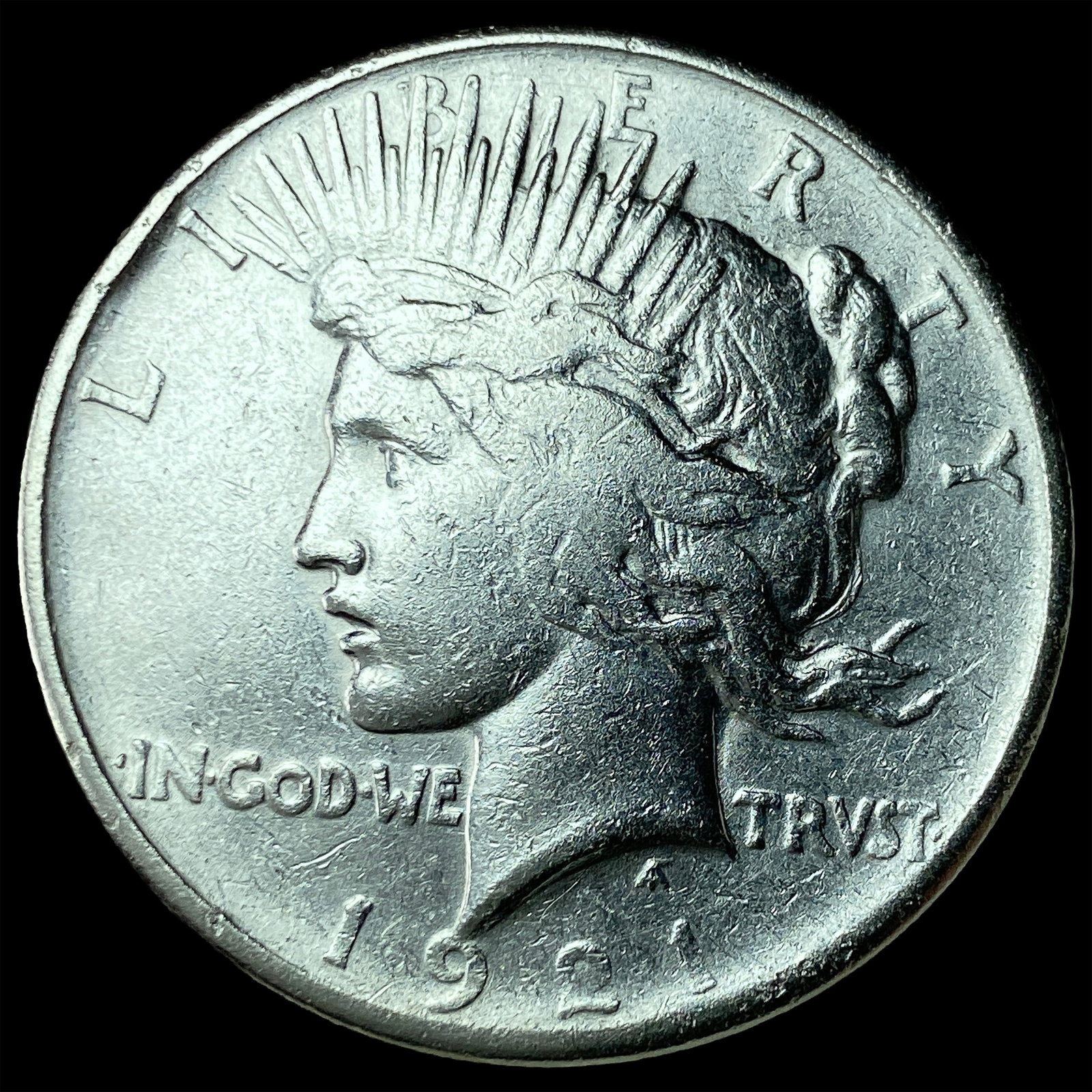 1921 Silver Peace Dollar LIGHTLY CIRCULATED (1 of 2)