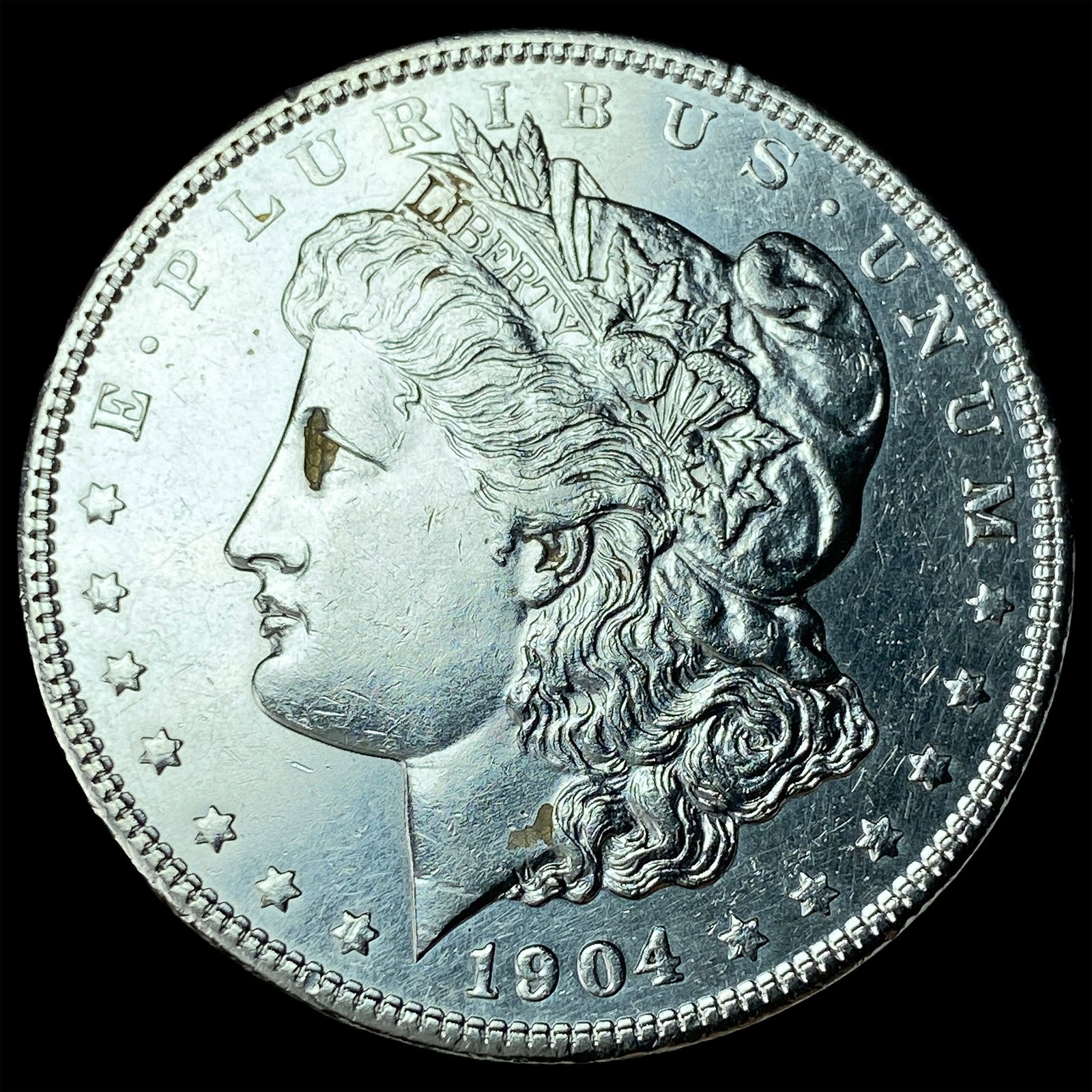 1904 Morgan Silver Dollar UNCIRCULATED: 1904 Morgan Silver Dollar UNCIRCULATED
