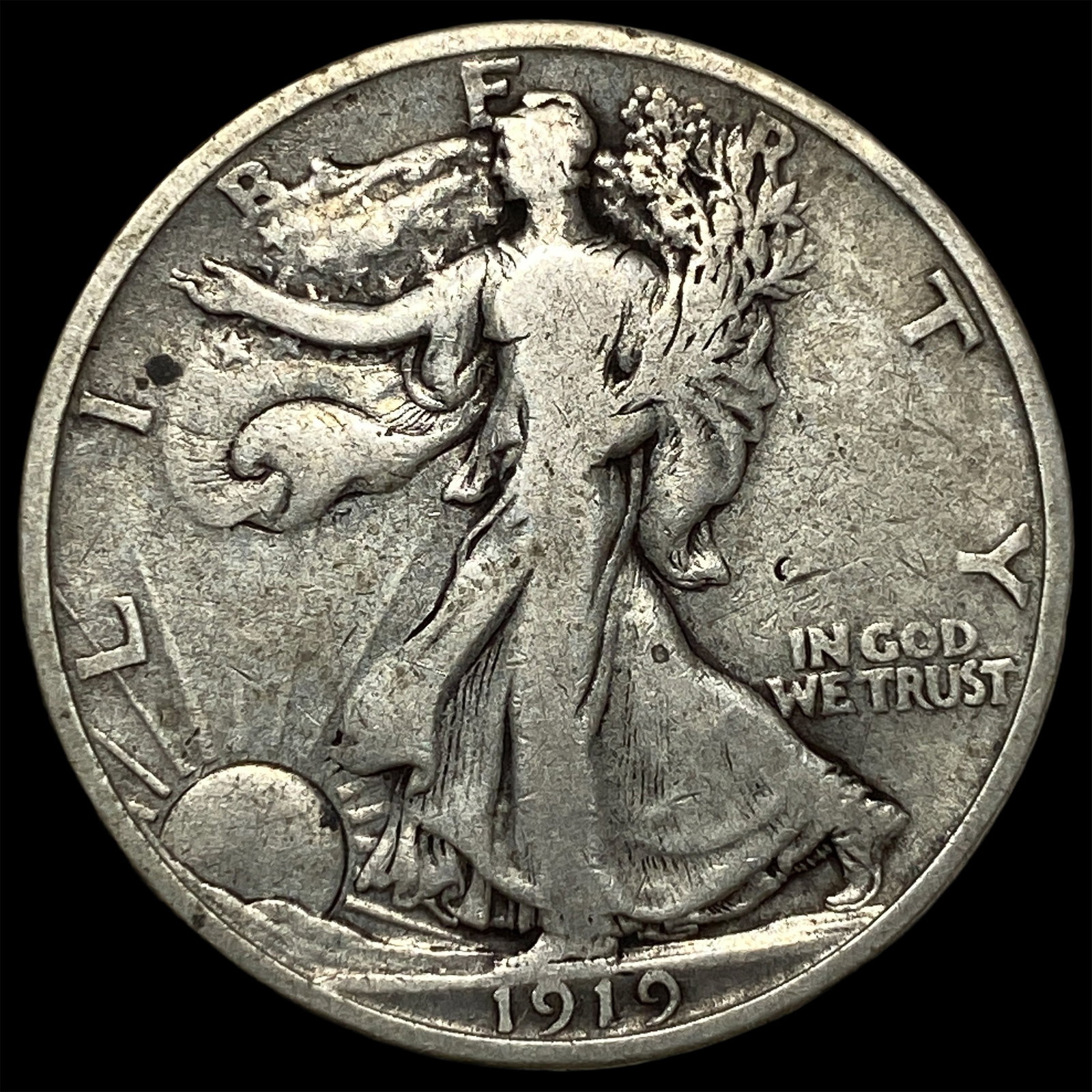 1919 Walking Liberty Half Dollar LIGHTLY CIRCULATED: 1919 Walking Liberty Half Dollar LIGHTLY CIRCULATED
