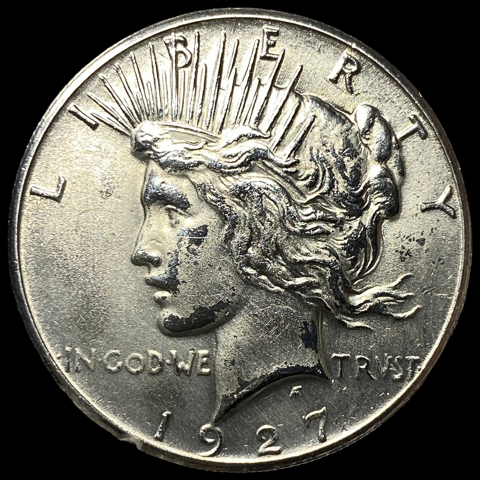 1927 Peace Silver Dollar CLOSELY UNCIRCULATED: 1927 Peace Silver Dollar CLOSELY UNCIRCULATED