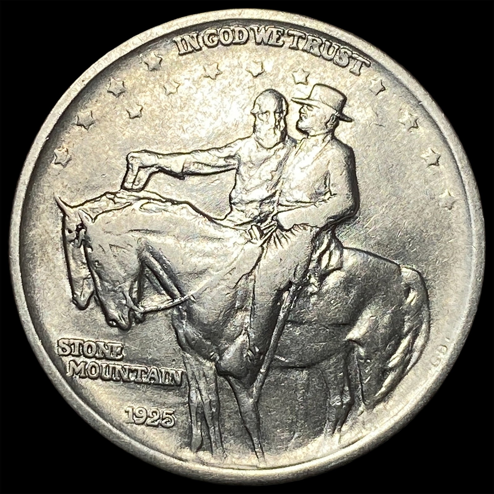 1925 Silver Half Dollar Stone Mountain CLOSELY UNCIRCULATED (1 of 2)