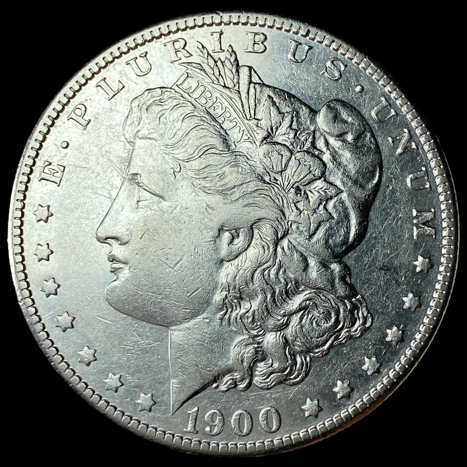 1900-S Silver Morgan Dollar CLOSELY UNCIRCULATED: 1900-S Silver Morgan Dollar CLOSELY UNCIRCULATED