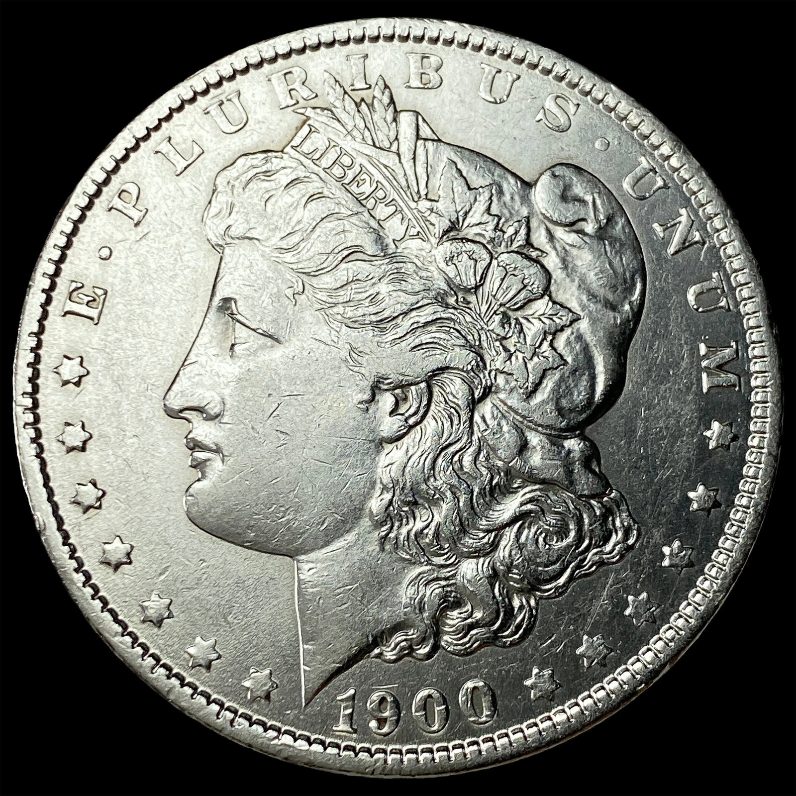 1900-O Silver Morgan Dollar NEARLY UNCIRCULATED: 1900-O Silver Morgan Dollar NEARLY UNCIRCULATED