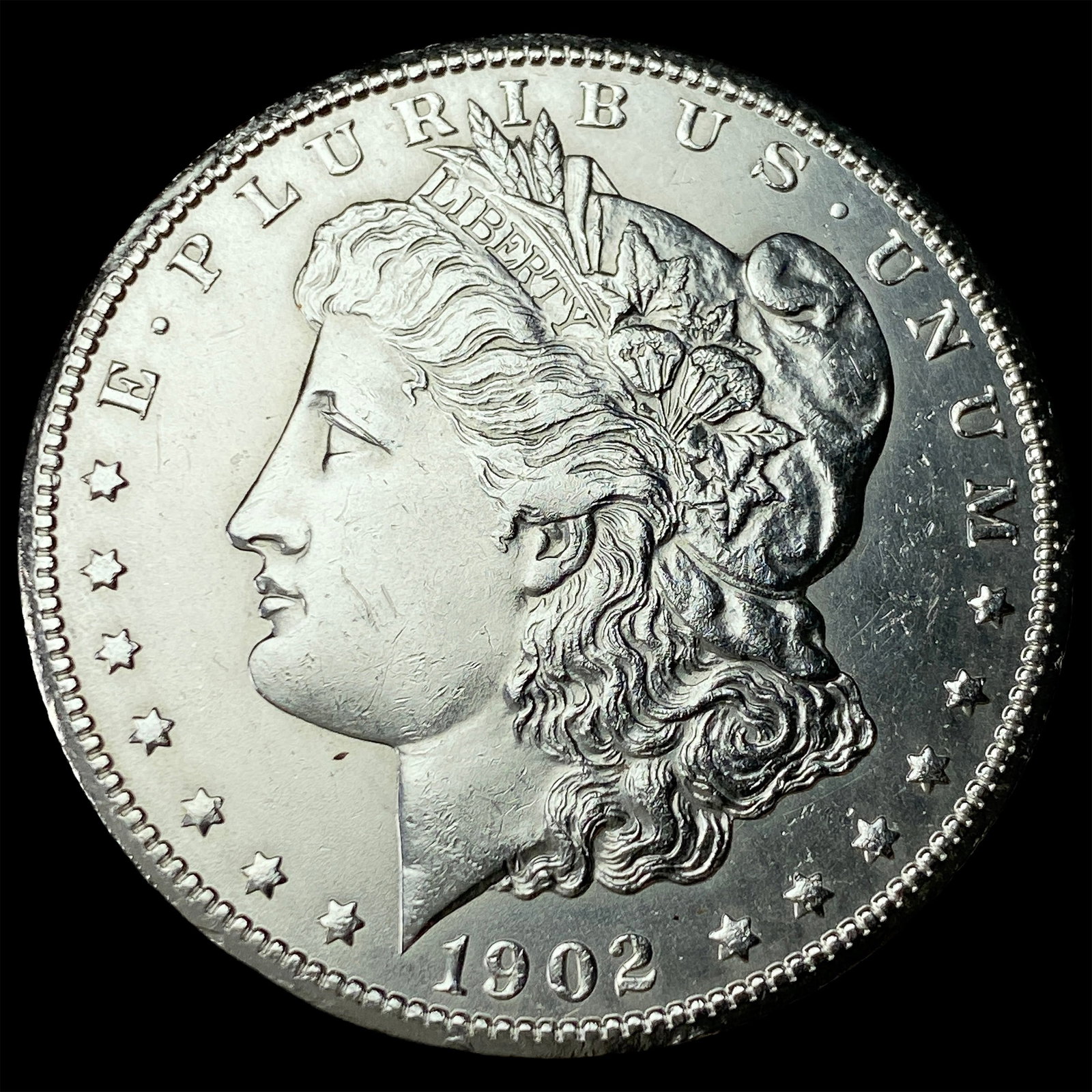 1902-O Silver Morgan Dollar UNCIRCULATED (1 of 2)