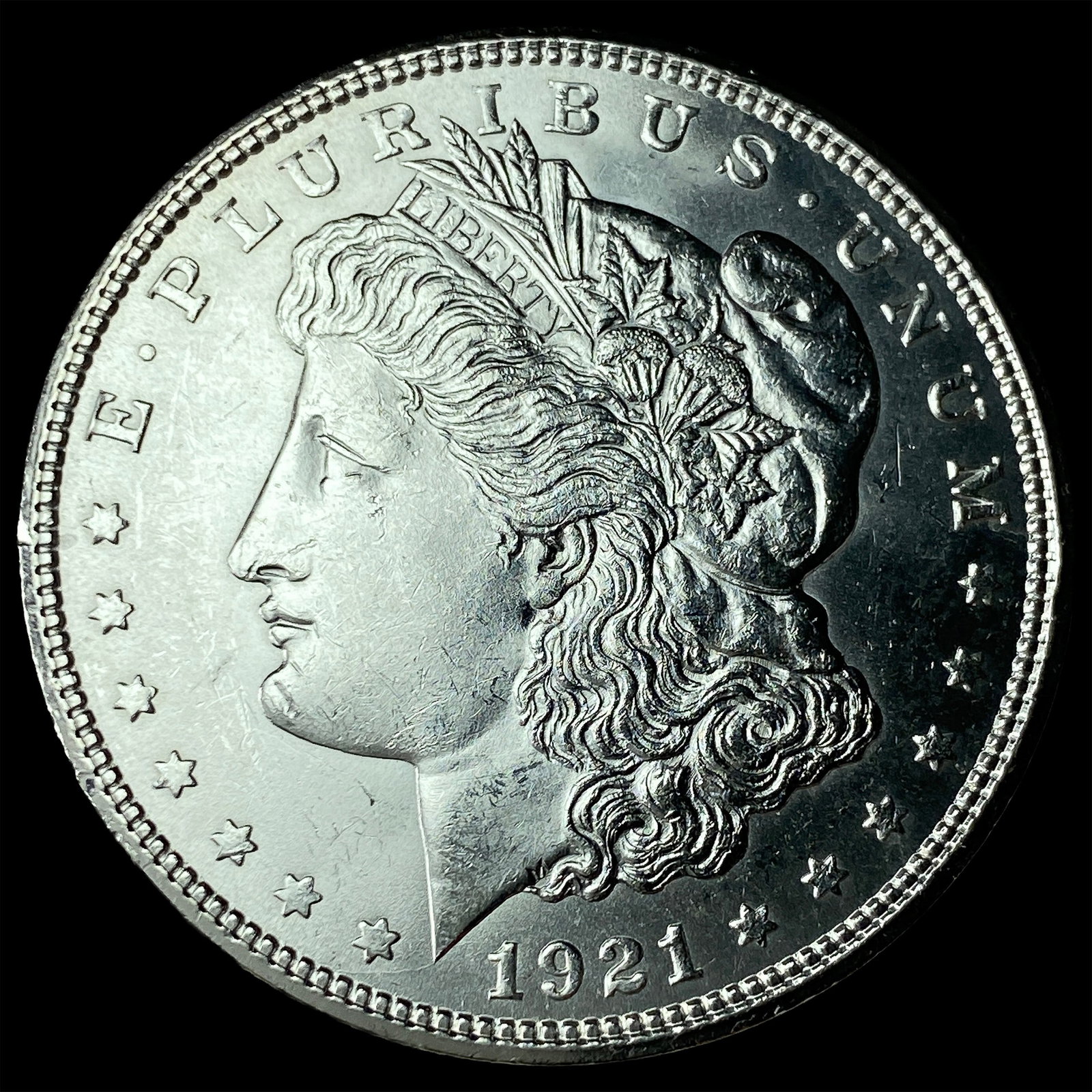 1921-D Morgan Silver Dollar UNCIRCULATED (1 of 2)