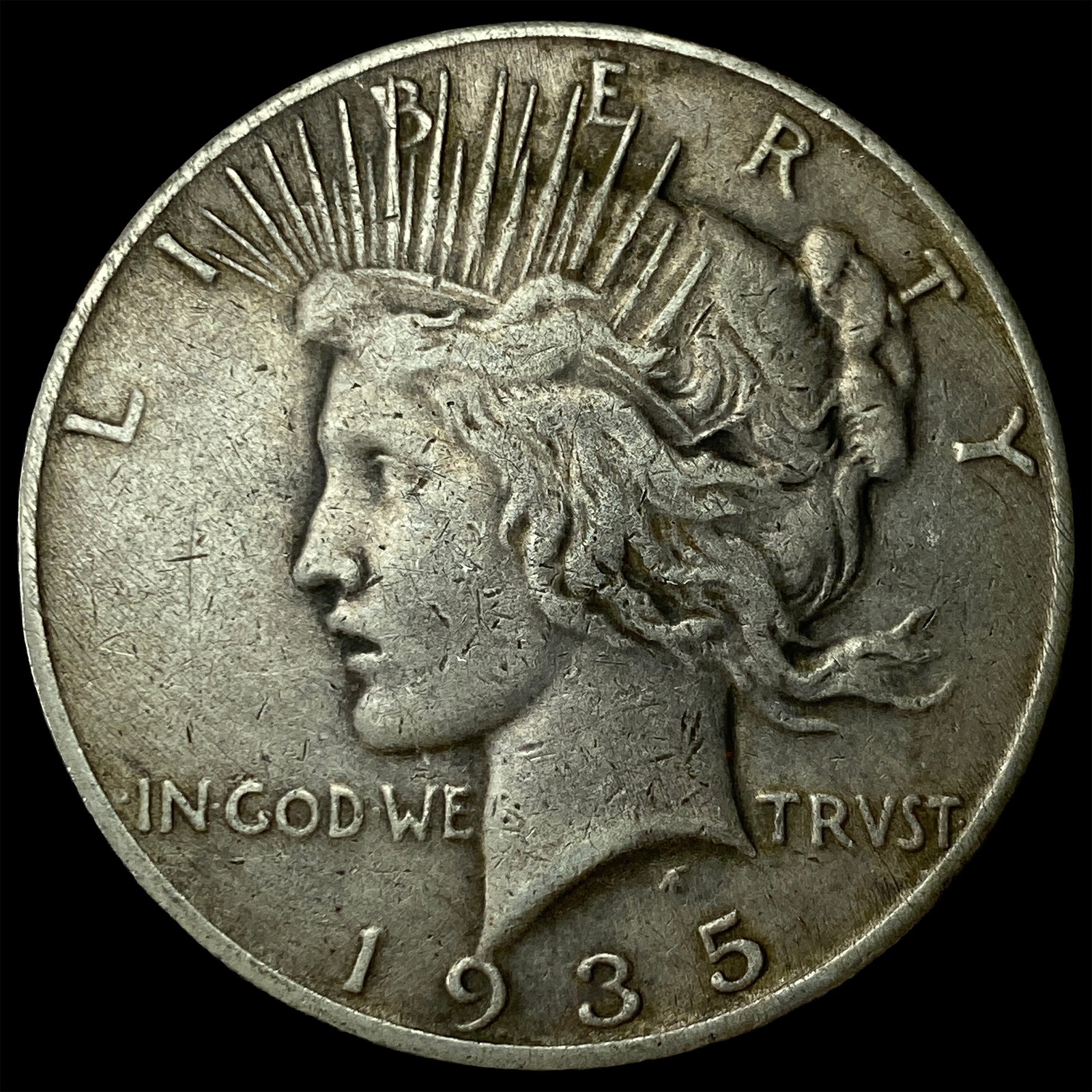 1935-S Silver Peace Dollar ABOUT UNCIRCULATED: 1935-S Silver Peace Dollar ABOUT UNCIRCULATED