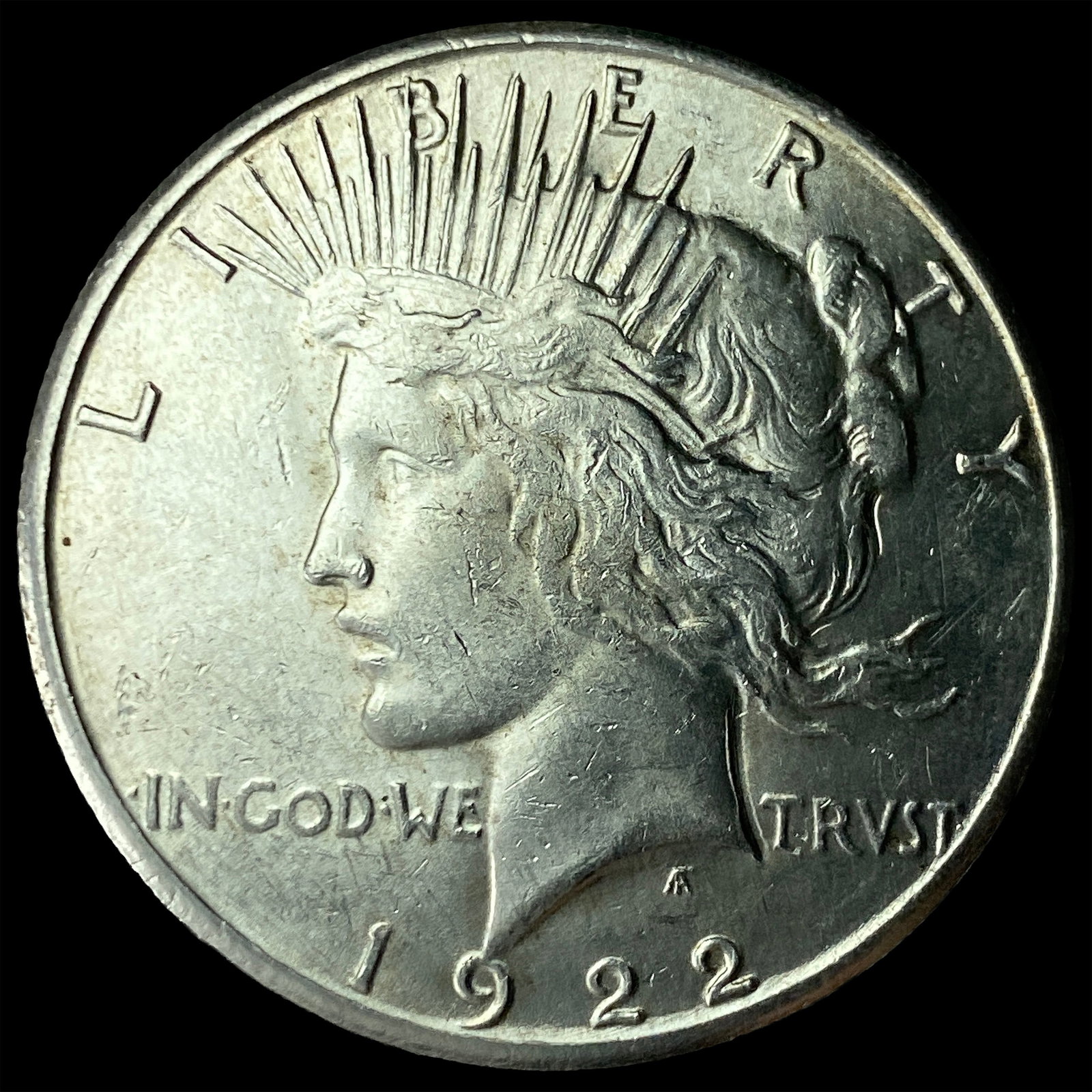 1922-S Silver Peace Dollar CLOSELY UNCIRCULATED: 1922-S Silver Peace Dollar CLOSELY UNCIRCULATED