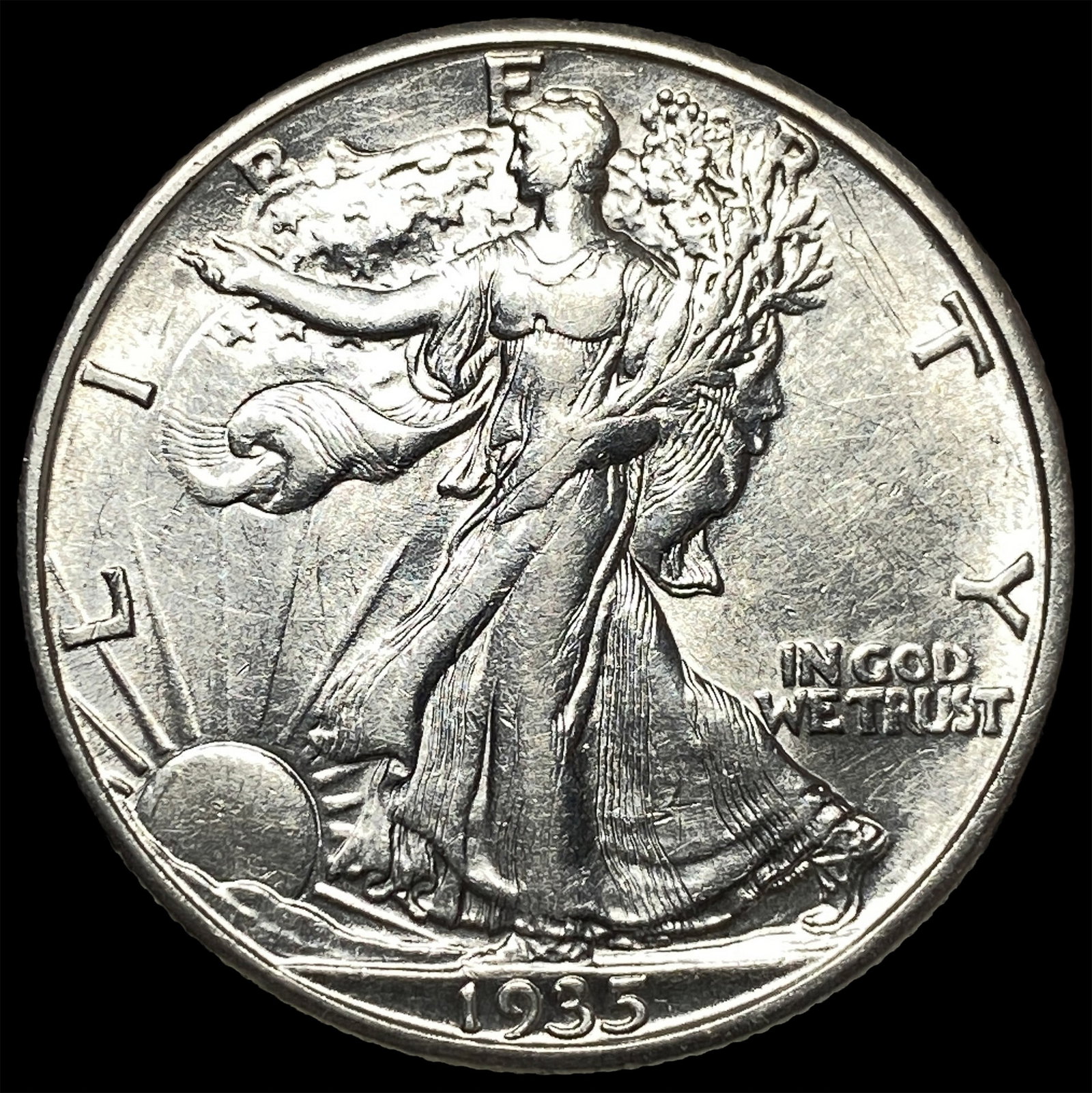 1935-D Silver Walking Liberty Half Dollar UNCIRCULATED (1 of 2)