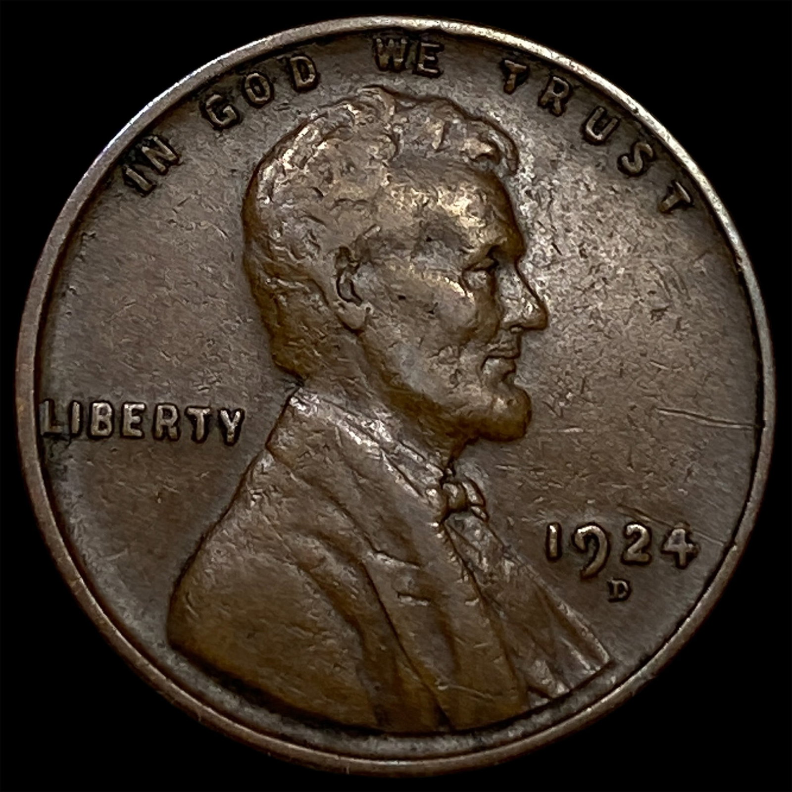 1924-D Lincoln Wheat Cent CLOSELY UNCIRCULATED (1 of 2)