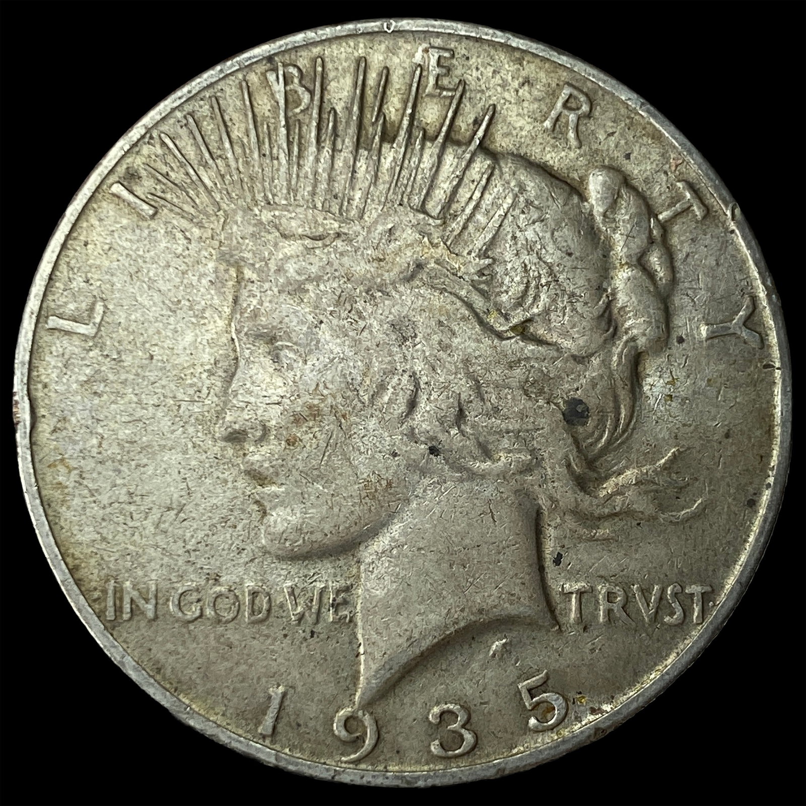 1935 Silver Peace Dollar NEARLY UNCIRCULATED: 1935 Silver Peace Dollar NEARLY UNCIRCULATED