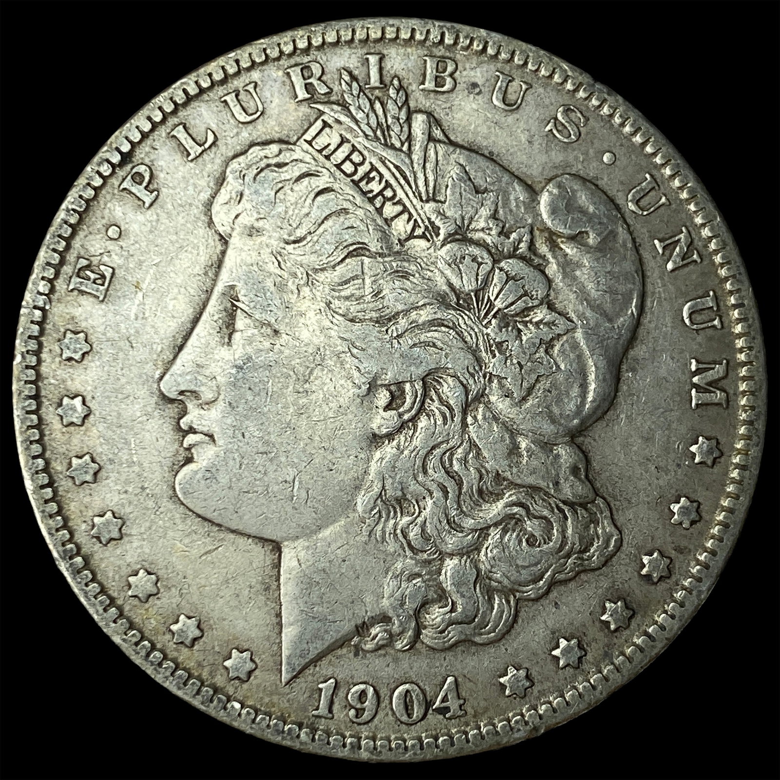 1904 Morgan Silver Dollar NEARLY UNCIRCULATED: 1904 Morgan Silver Dollar NEARLY UNCIRCULATED