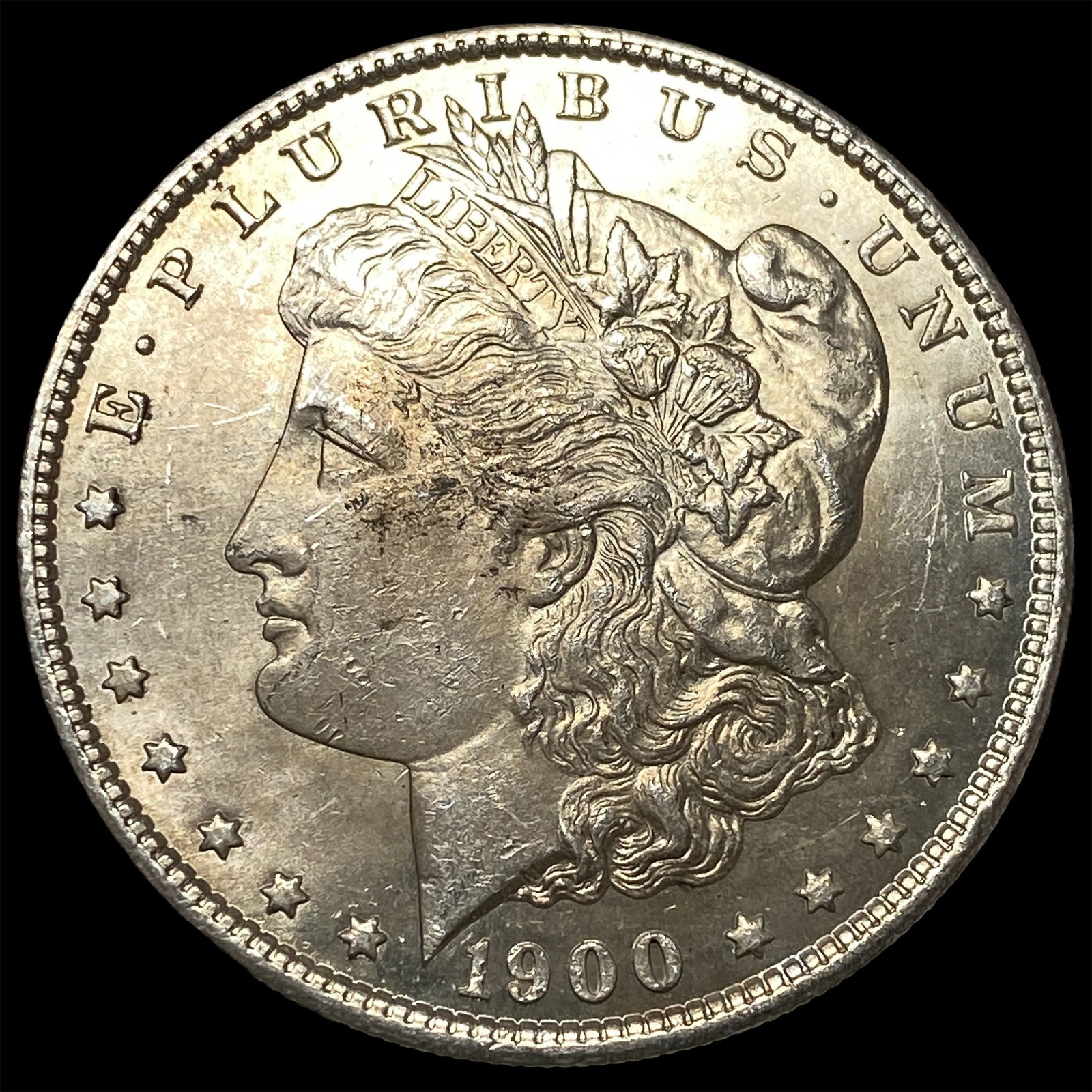 1900 Morgan Silver Dollar UNCIRCULATED (1 of 2)