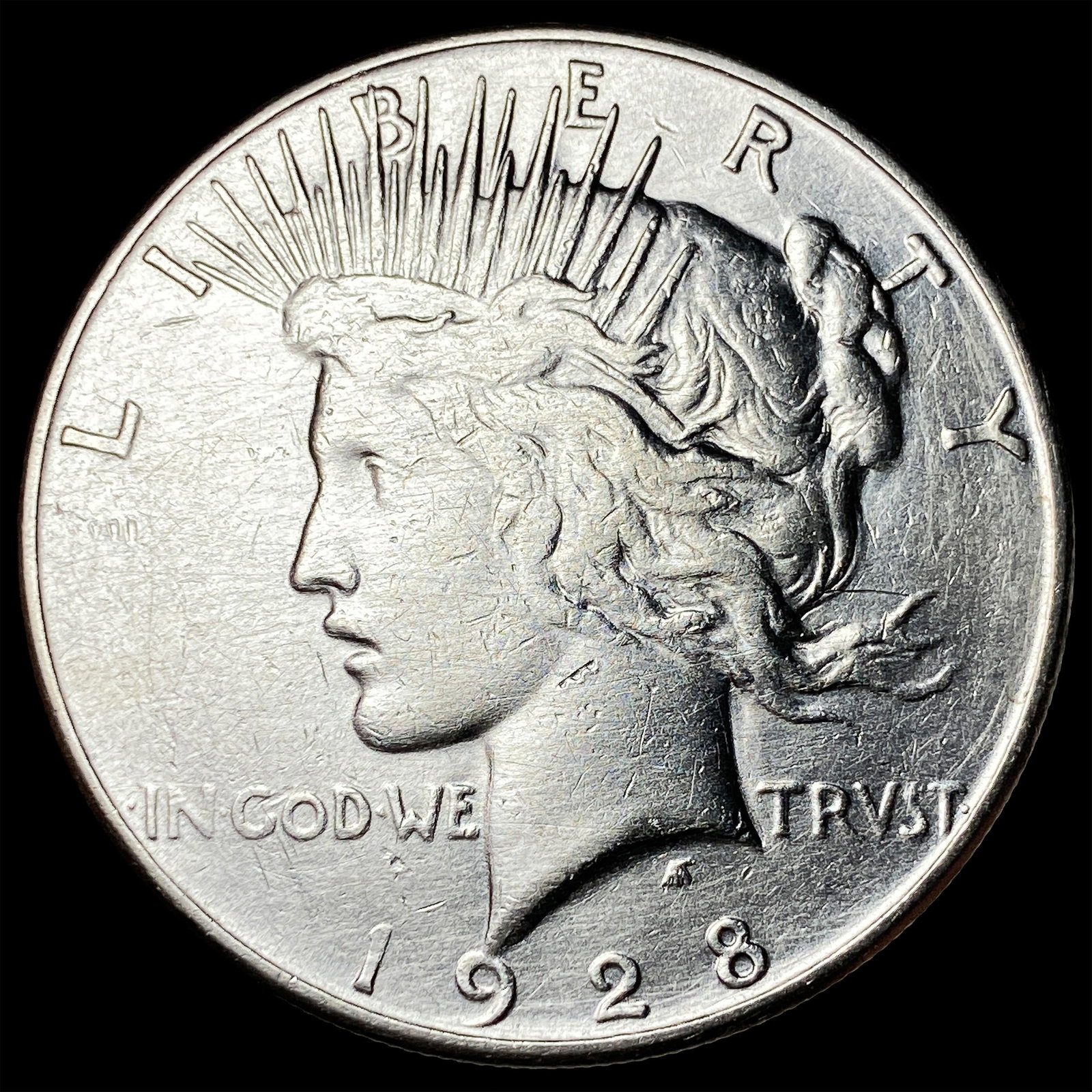 1928-S Silver Peace Dollar CLOSELY UNCIRCULATED (1 of 2)