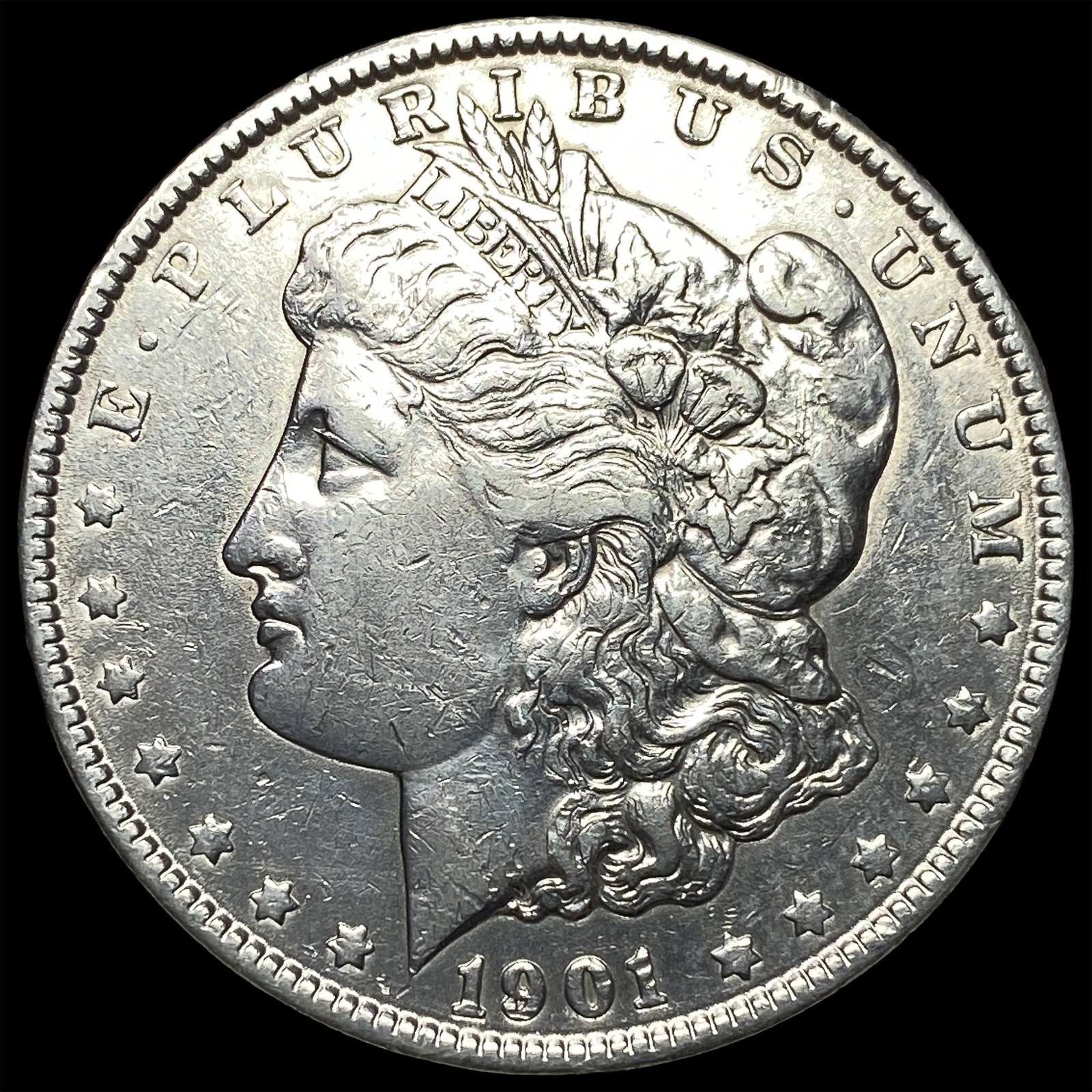 1901 Silver Morgan Dollar CLOSELY UNCIRCULATED: 1901 Silver Morgan Dollar CLOSELY UNCIRCULATED