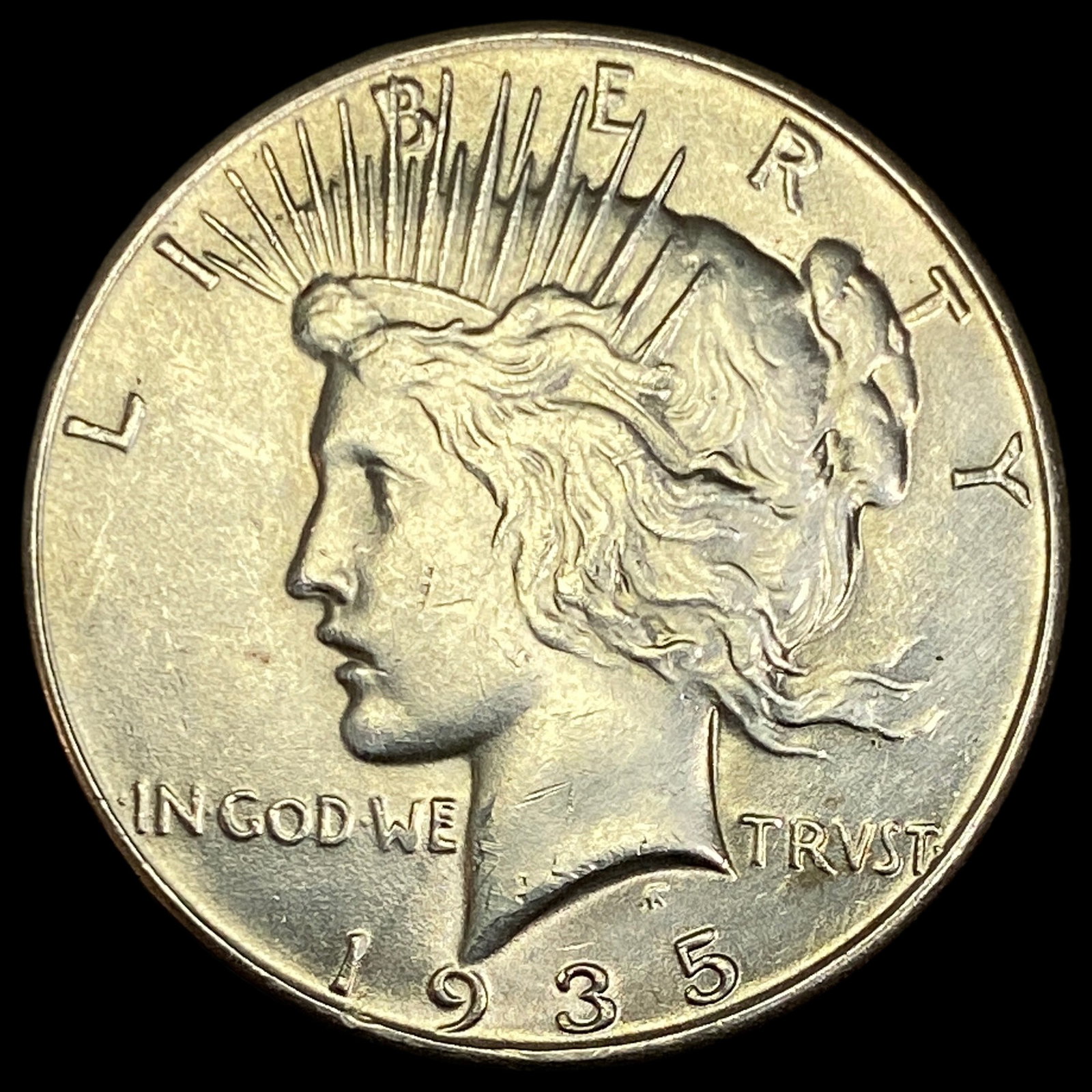 1935 Peace Silver Dollar UNCIRCULATED (1 of 2)