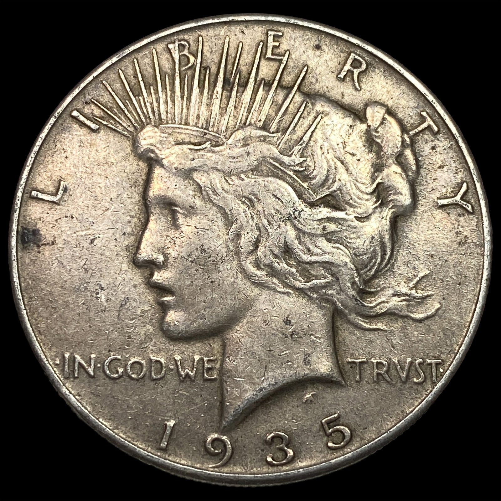 1935 Silver Peace Dollar NEARLY UNCIRCULATED: 1935 Silver Peace Dollar NEARLY UNCIRCULATED