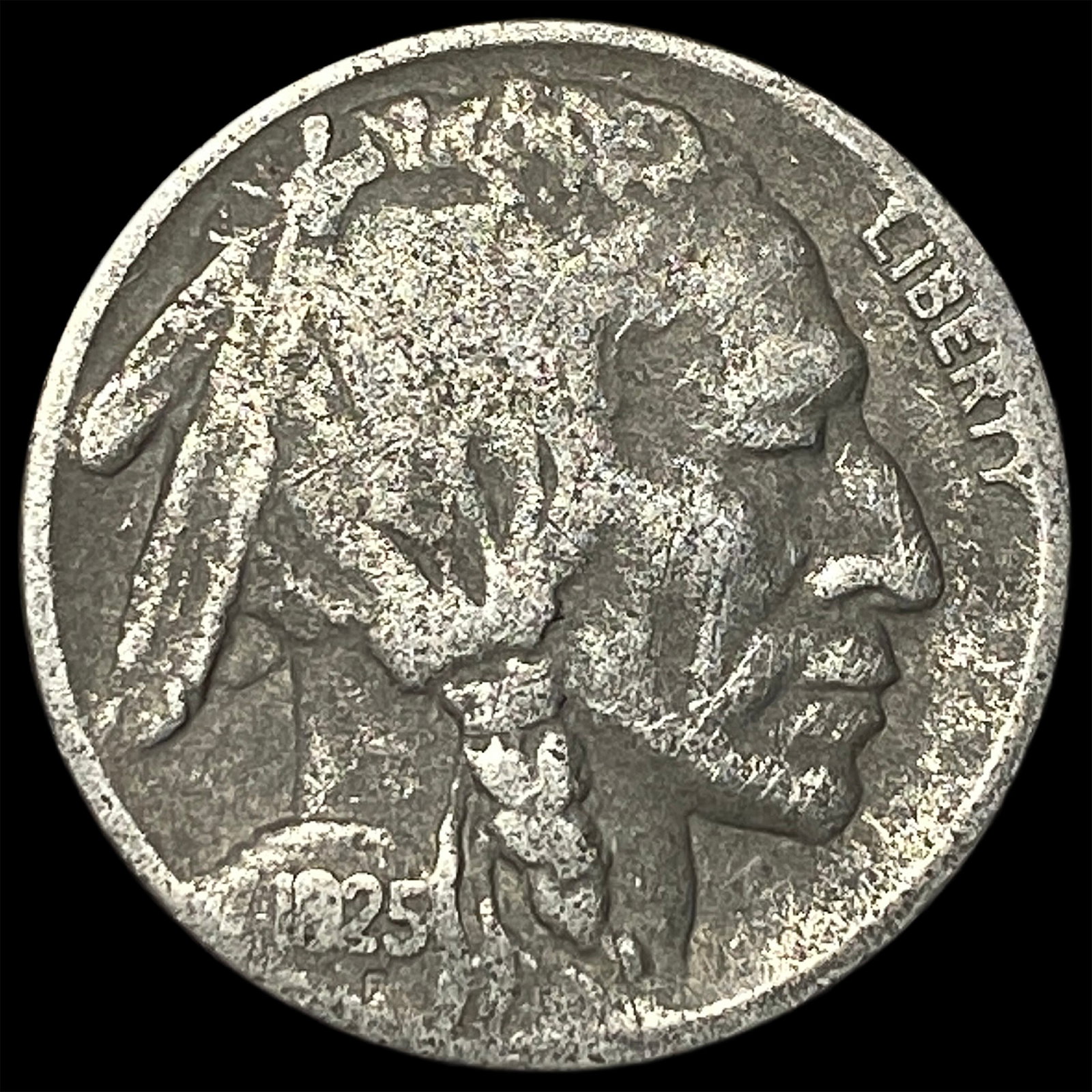 1925-D Buffalo Nickel NICELY CIRCULATED (1 of 2)