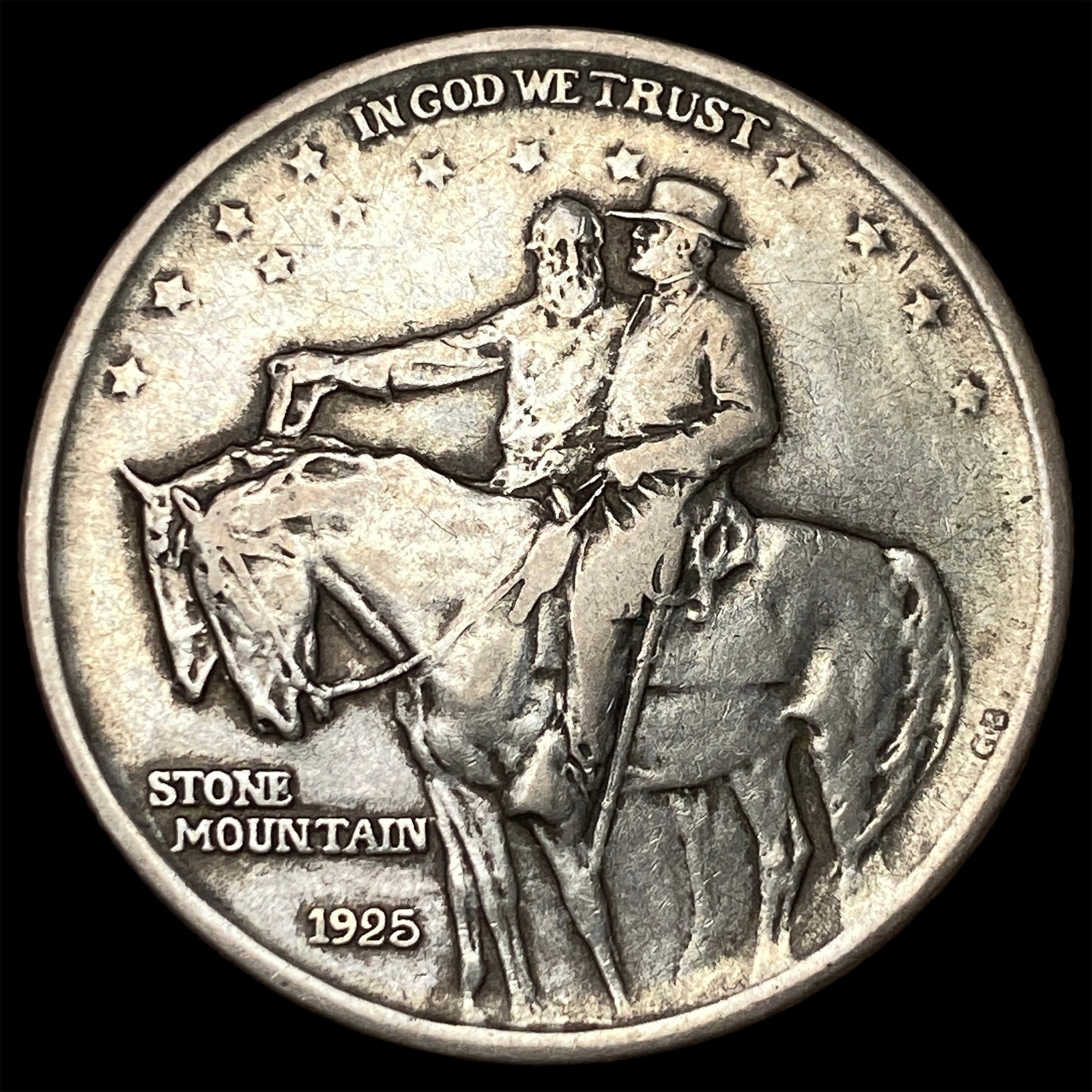 1925 Stone Mountain Silver Half Dollar NEARLY UNCIRCULATED (1 of 2)