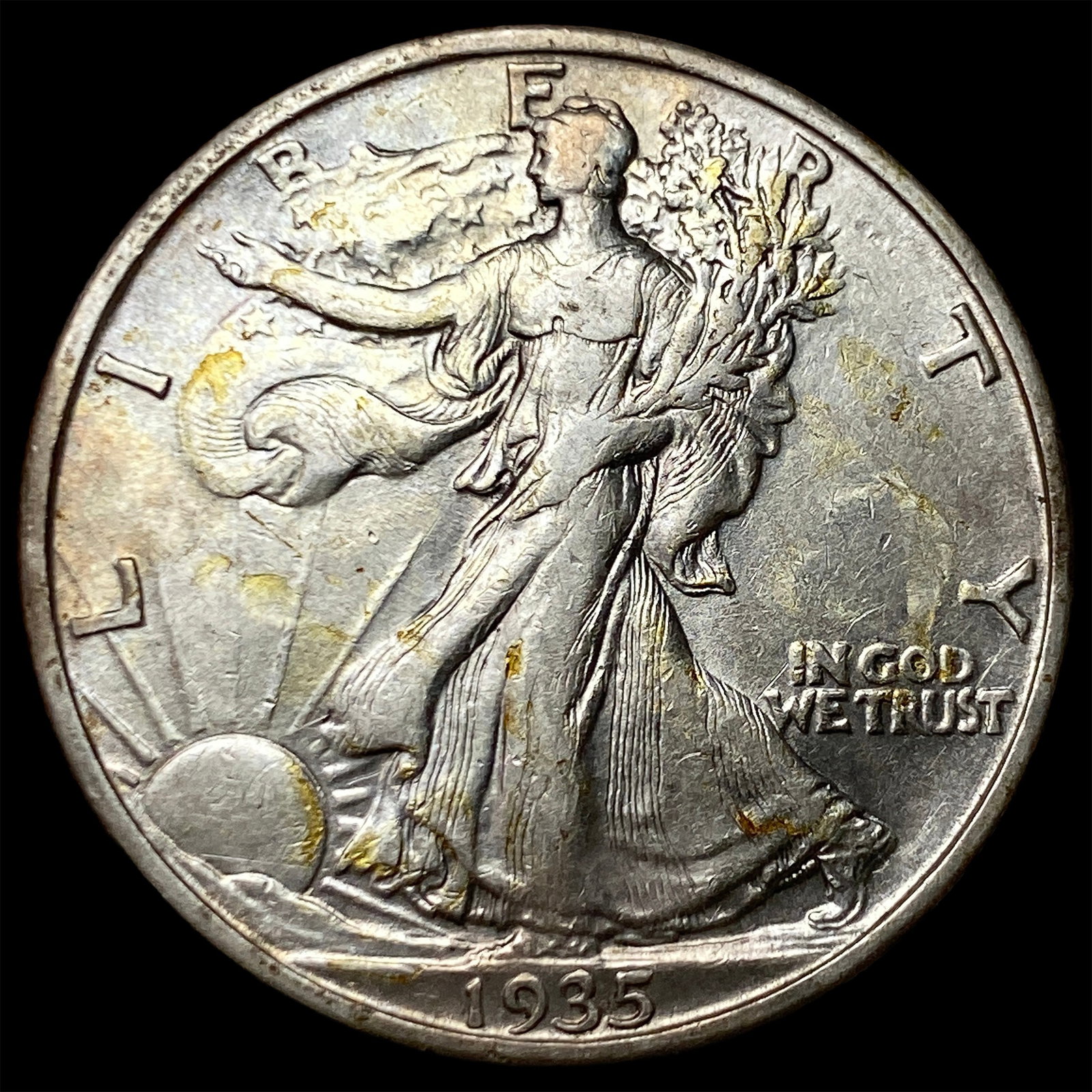 1935 Silver Walking Liberty Half Dollar CLOSELY UNCIRCULATED: 1935 Silver Walking Liberty Half Dollar CLOSELY UNCIRCULATED