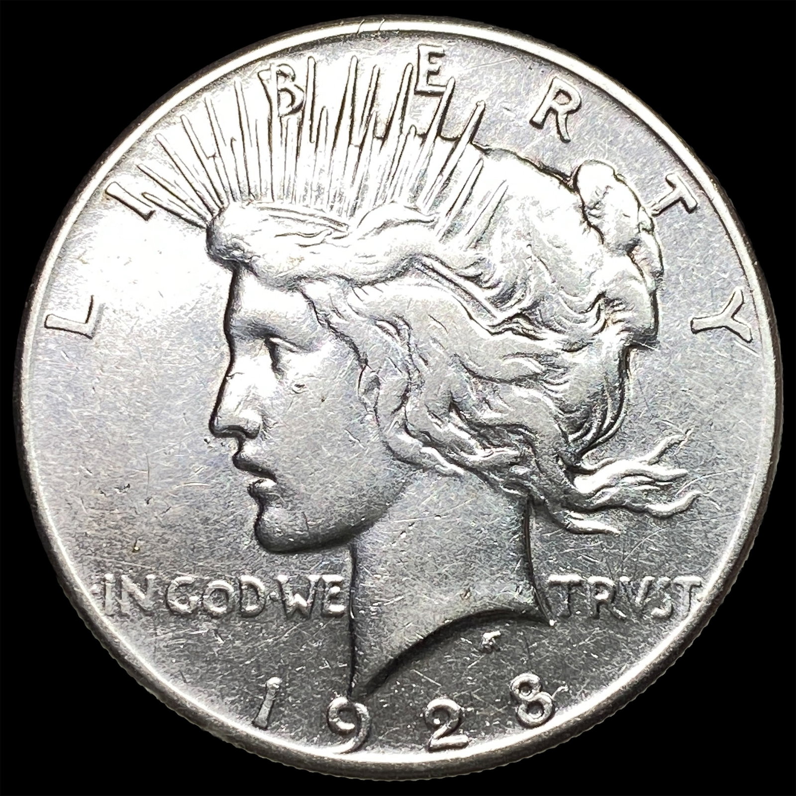 1928 Silver Peace Dollar LIGHTLY CIRCULATED (1 of 2)