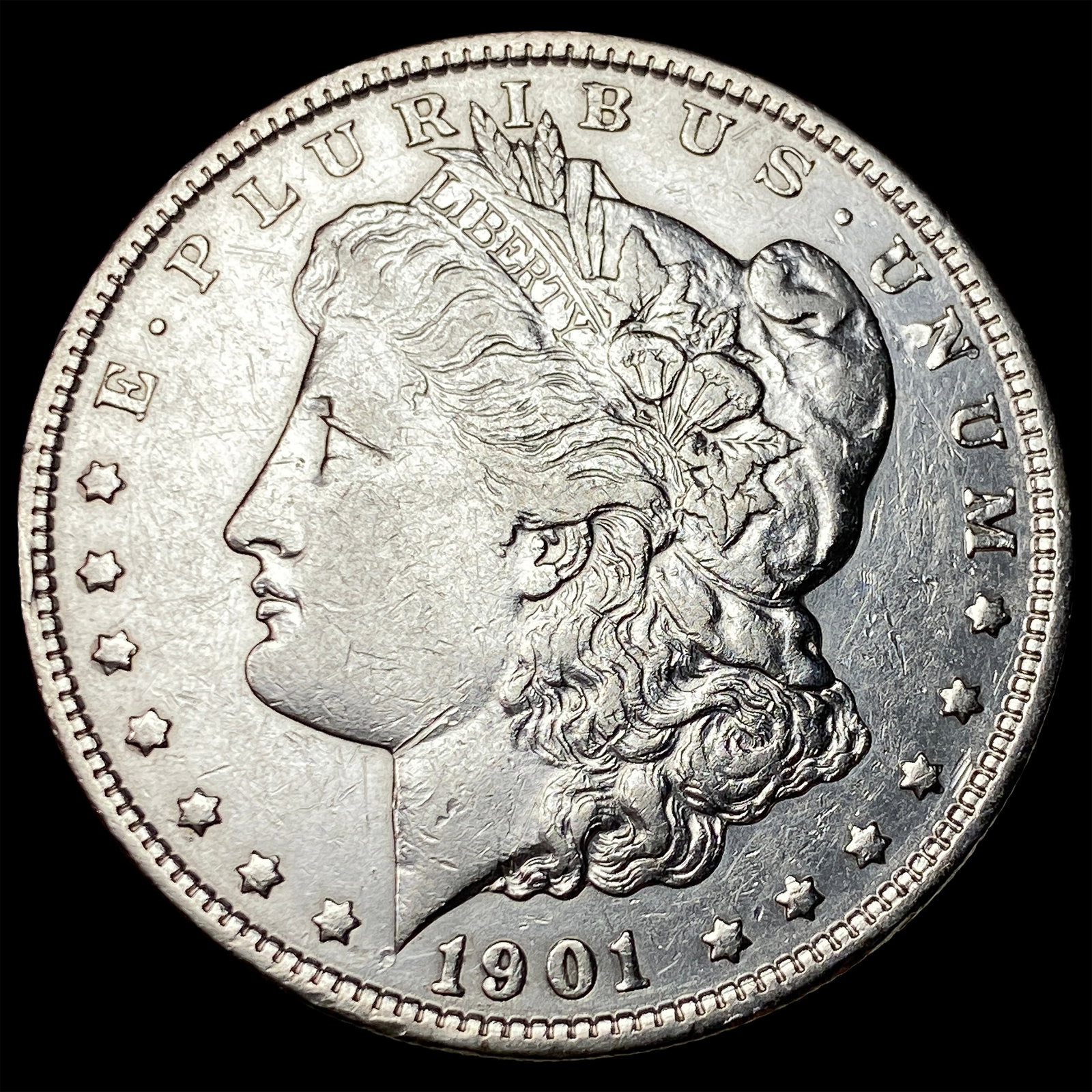 1901 Silver Morgan Dollar CLOSELY UNCIRCULATED (1 of 2)
