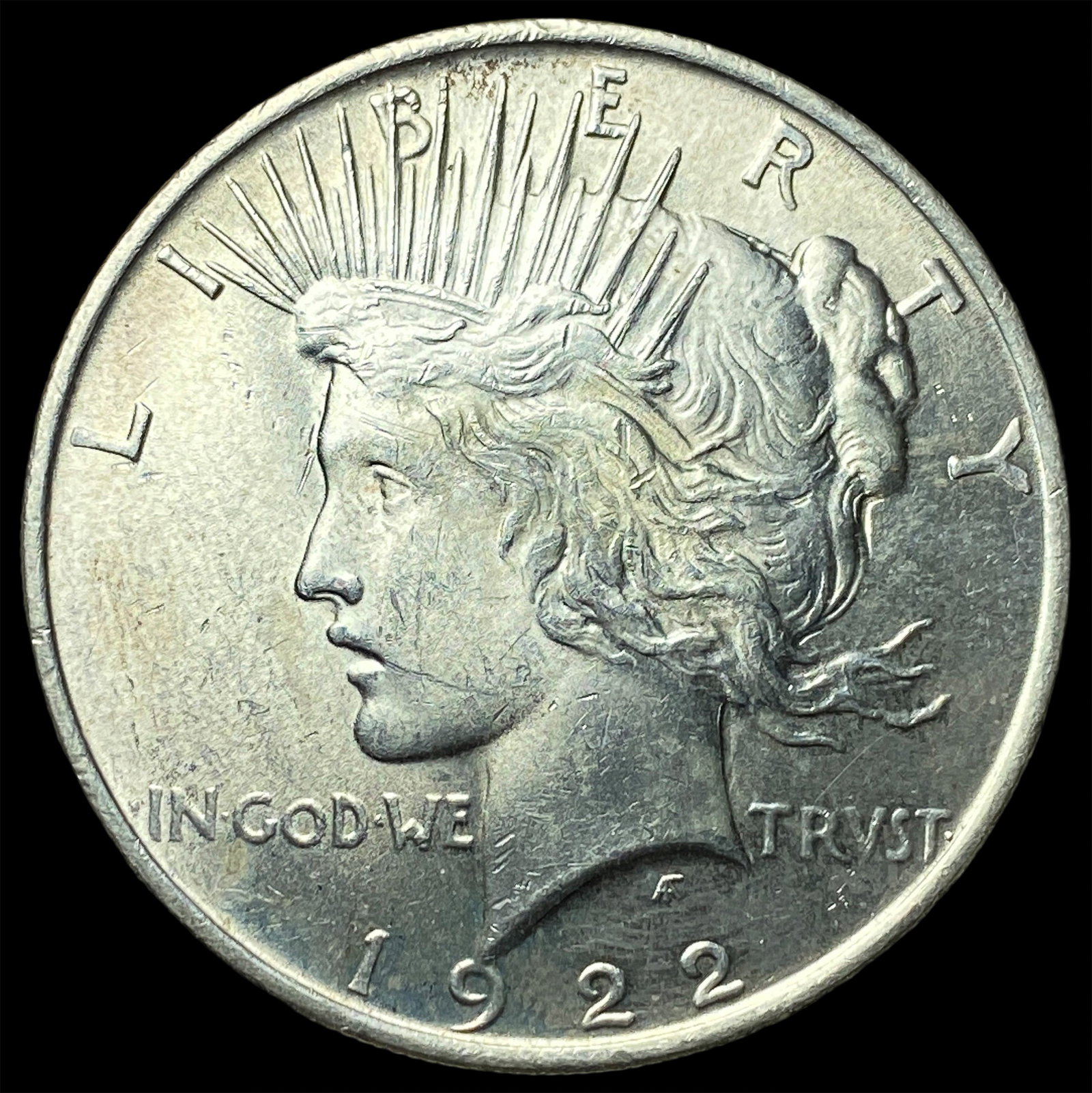 1922 Silver Peace Dollar CHOICE BU (1 of 2)