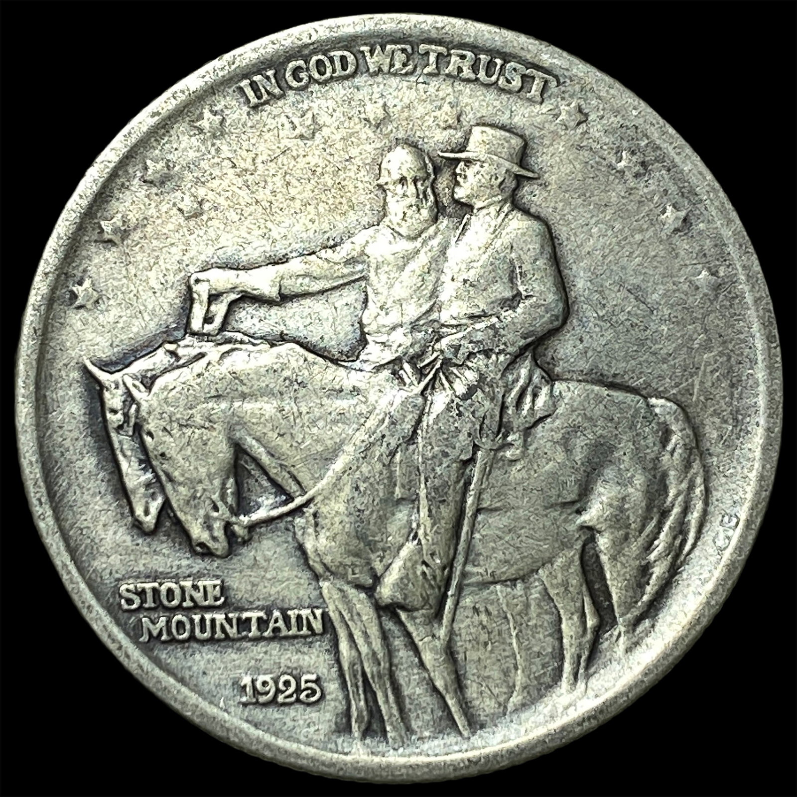 1925 Silver Stone Mountain Half Dollar CLOSELY UNCIRCULATED: 1925 Silver Stone Mountain Half Dollar CLOSELY UNCIRCULATED
