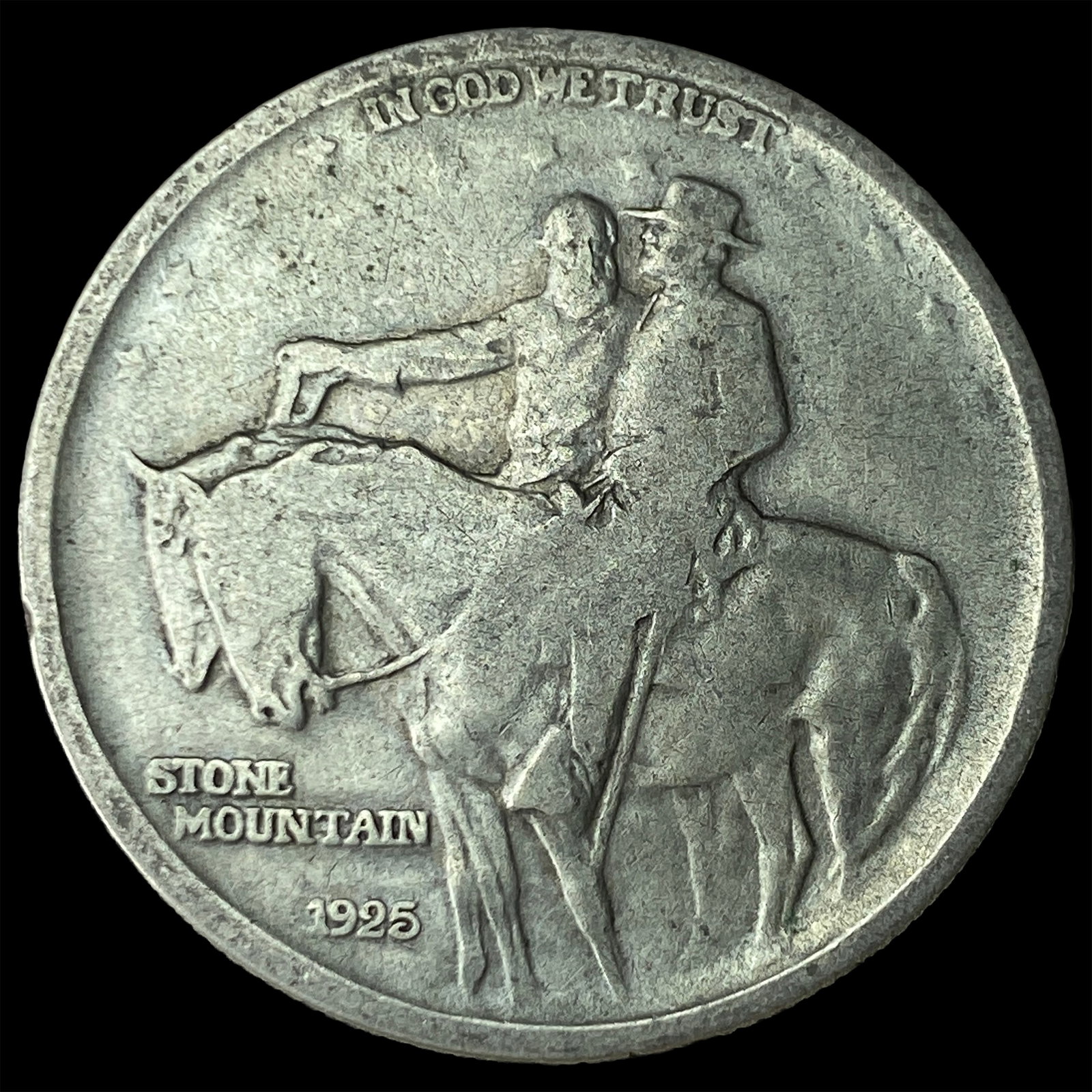 1925 Stone Mountain Silver Half Dollar CLOSELY UNCIRCULATED: 1925 Stone Mountain Silver Half Dollar CLOSELY UNCIRCULATED