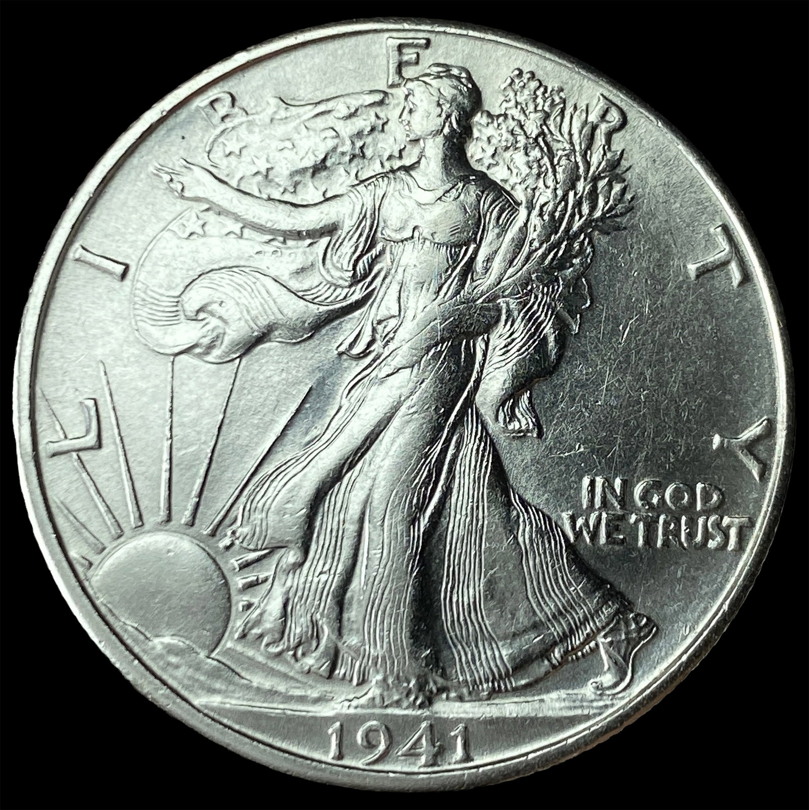 1941-D Silver Half Dollar UNCIRCULATED (1 of 2)