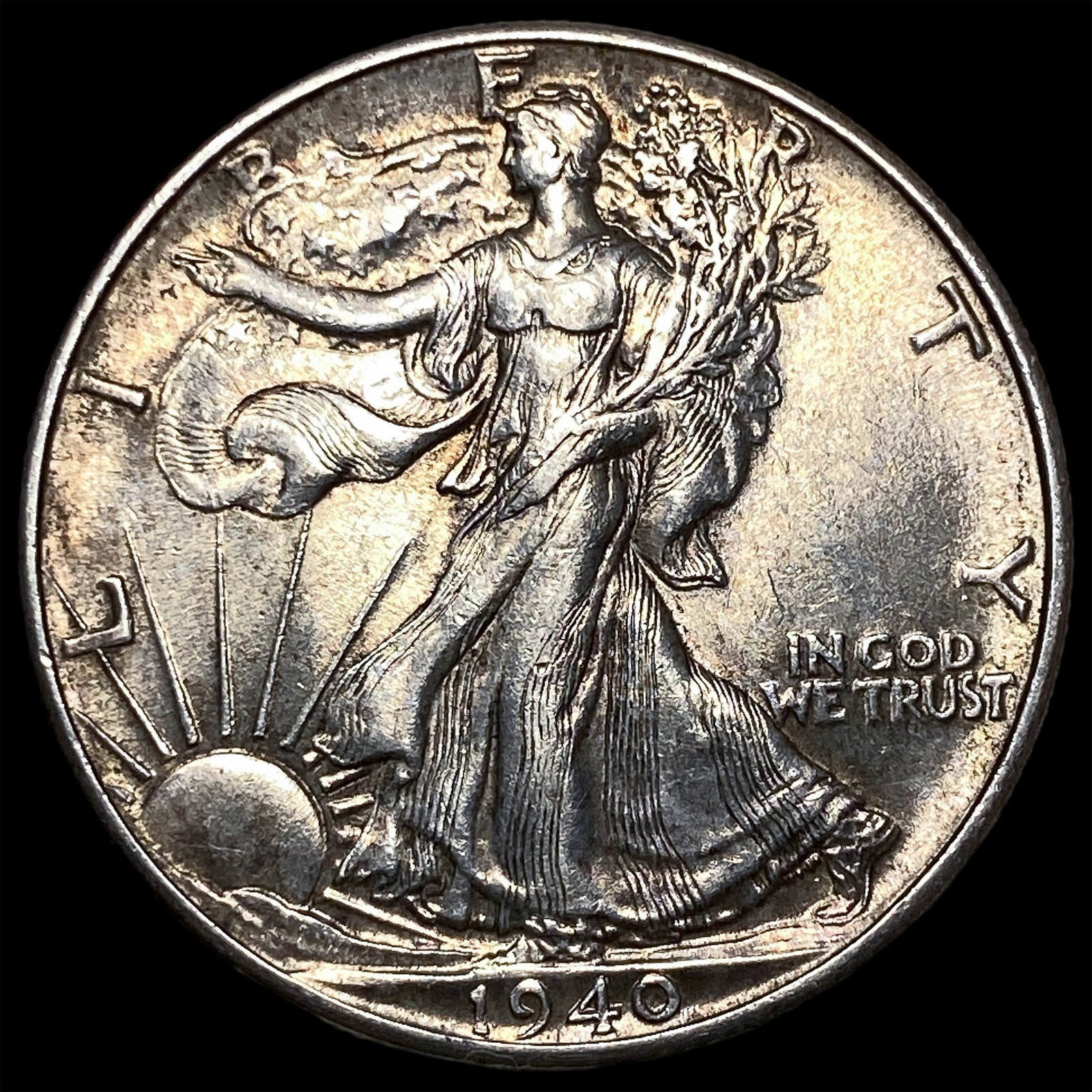1940 Silver Half Dollar Walking Liberty UNCIRCULATED (1 of 2)