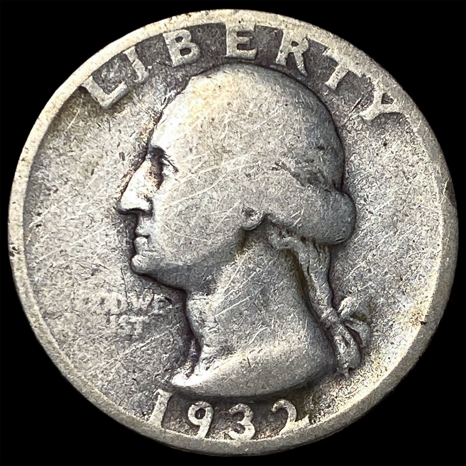 1932 Washington Silver Quarter NICELY CIRCULATED (1 of 2)
