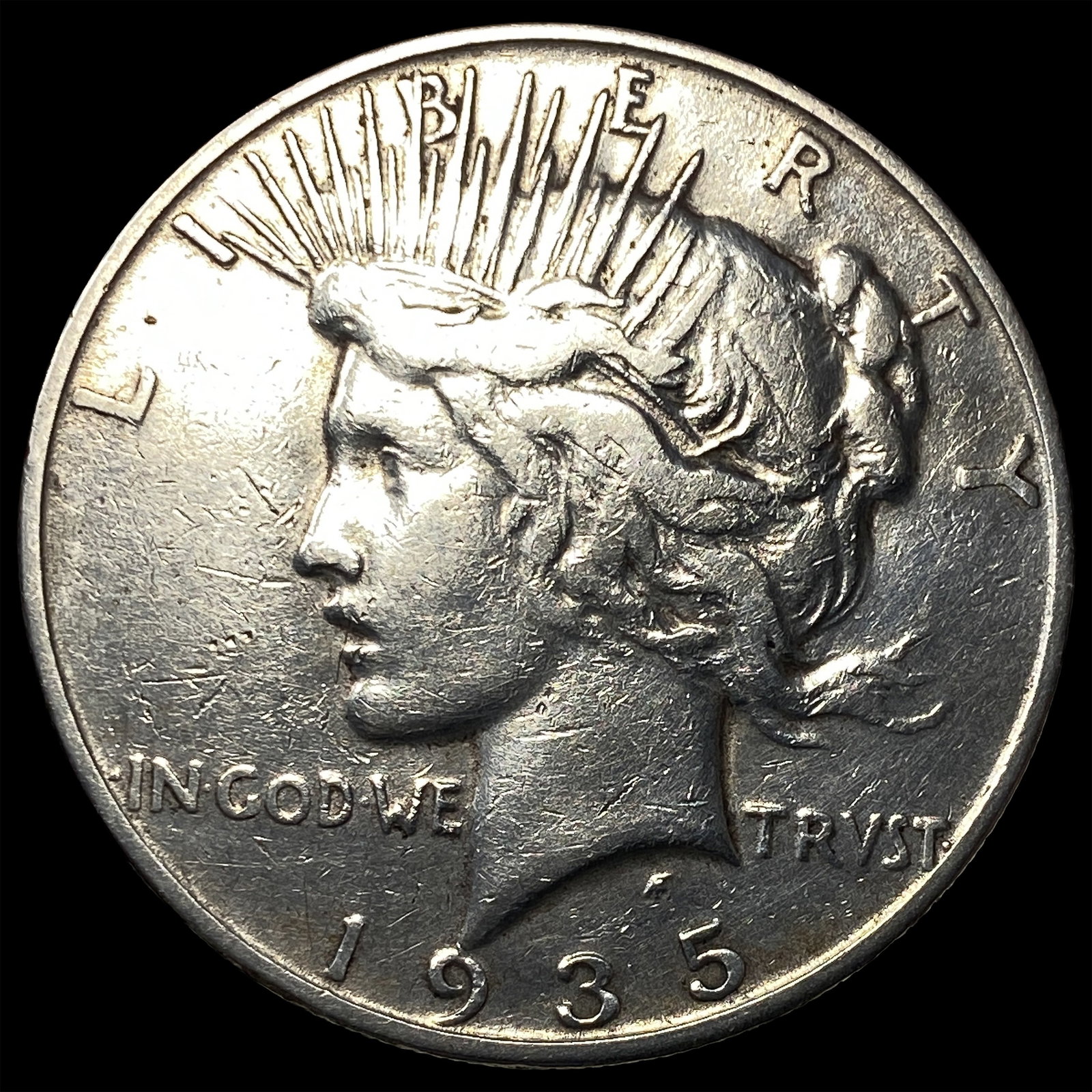 1935 Silver Peace Dollar NEARLY UNCIRCULATED: 1935 Silver Peace Dollar NEARLY UNCIRCULATED