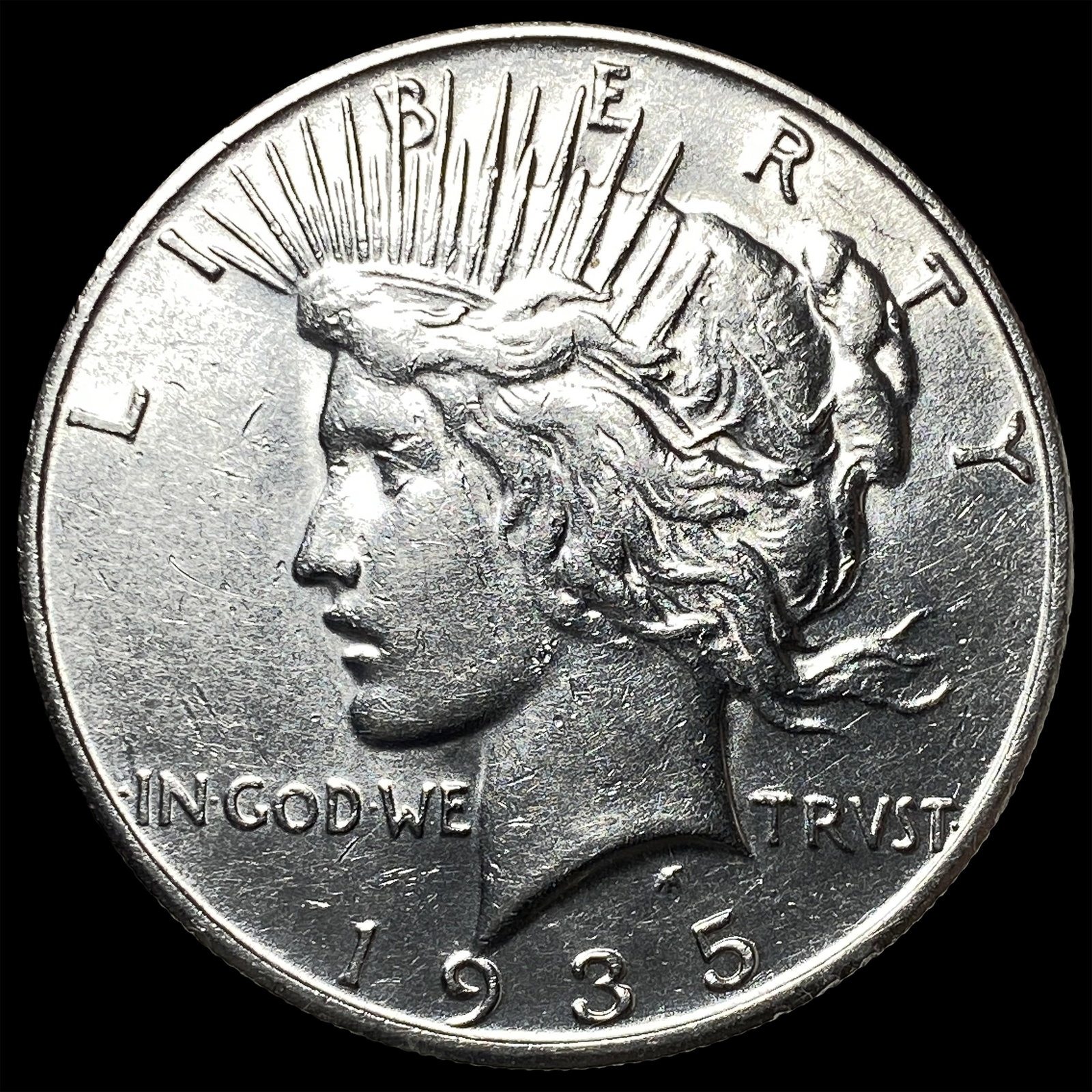 1935 Silver Peace Dollar UNCIRCULATED (1 of 2)