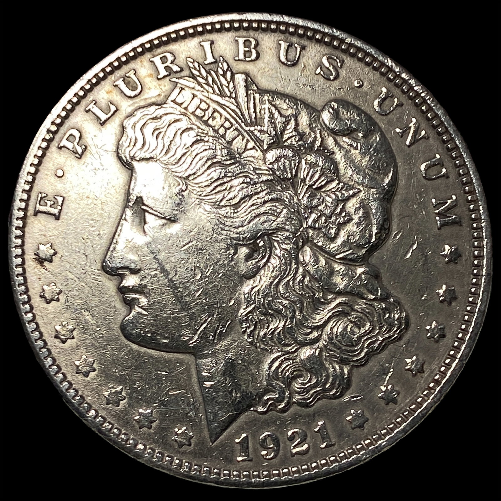 1921 Silver Morgan Dollar CLOSELY UNCIRCULATED: 1921 Silver Morgan Dollar CLOSELY UNCIRCULATED