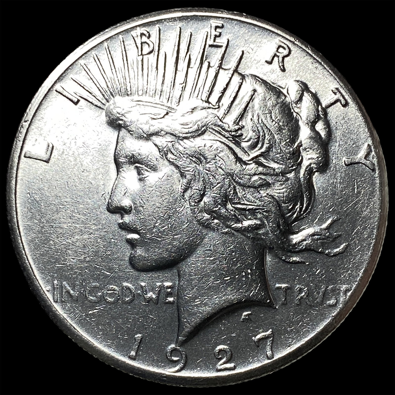 1927 Peace Silver Dollar UNCIRCULATED (1 of 2)