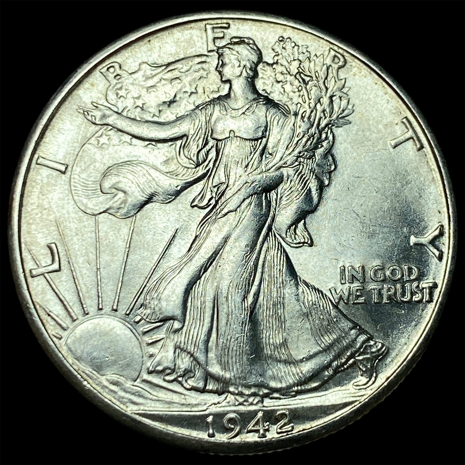 1942-D Silver Walking Liberty Half Dollar UNCIRCULATED (1 of 2)