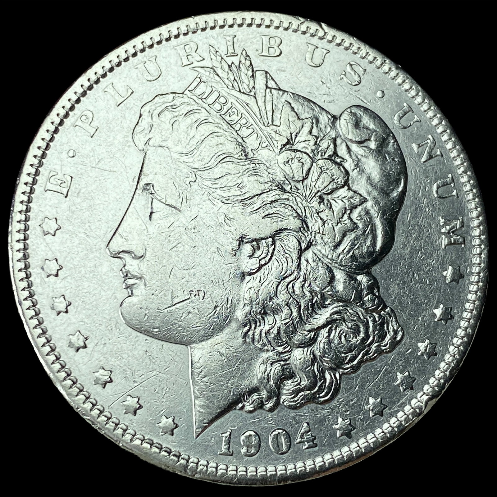 1904 Morgan Silver Dollar NEARLY UNCIRCULATED: 1904 Morgan Silver Dollar NEARLY UNCIRCULATED