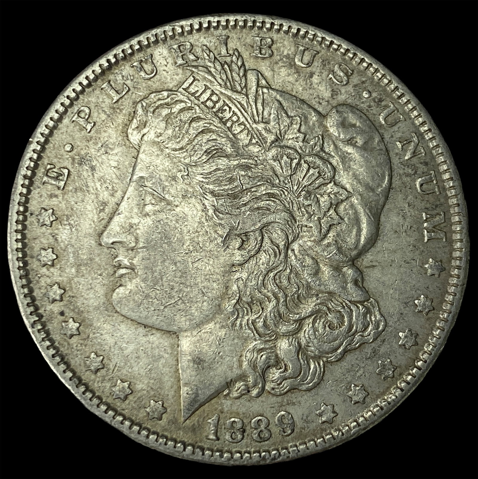 1889 Silver Morgan Dollar CLOSELY UNCIRCULATED: 1889 Silver Morgan Dollar CLOSELY UNCIRCULATED