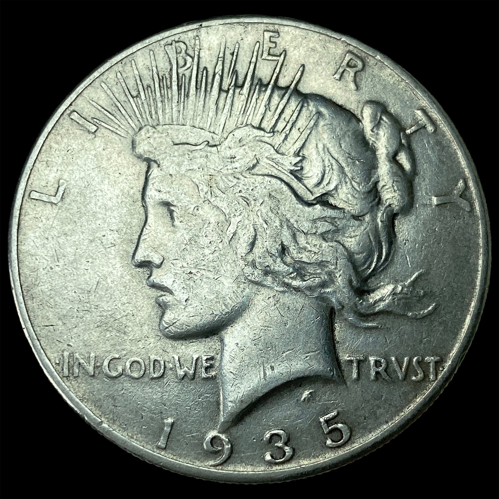 1935 Silver Peace Dollar NEARLY UNCIRCULATED: 1935 Silver Peace Dollar NEARLY UNCIRCULATED