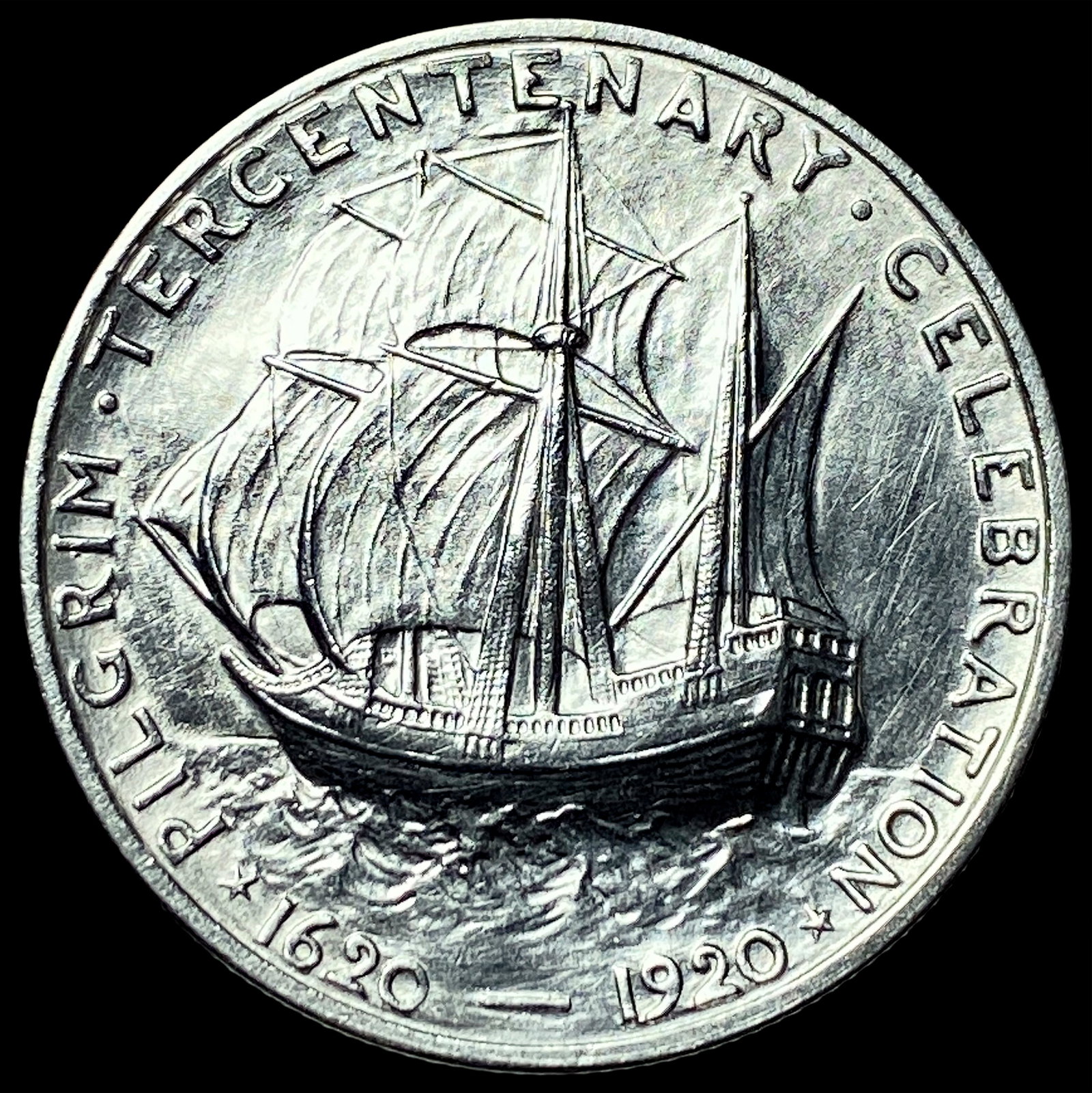 1920 Silver Pilgrim Half Dollar UNCIRCULATED - 2