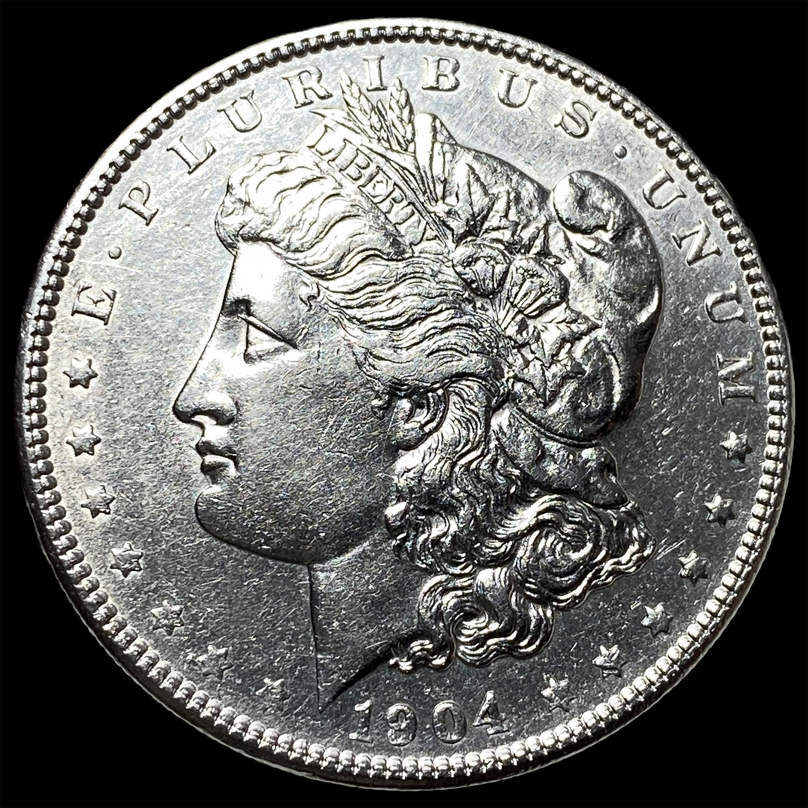 1904 Silver Morgan Dollar UNCIRCULATED: 1904 Silver Morgan Dollar UNCIRCULATED