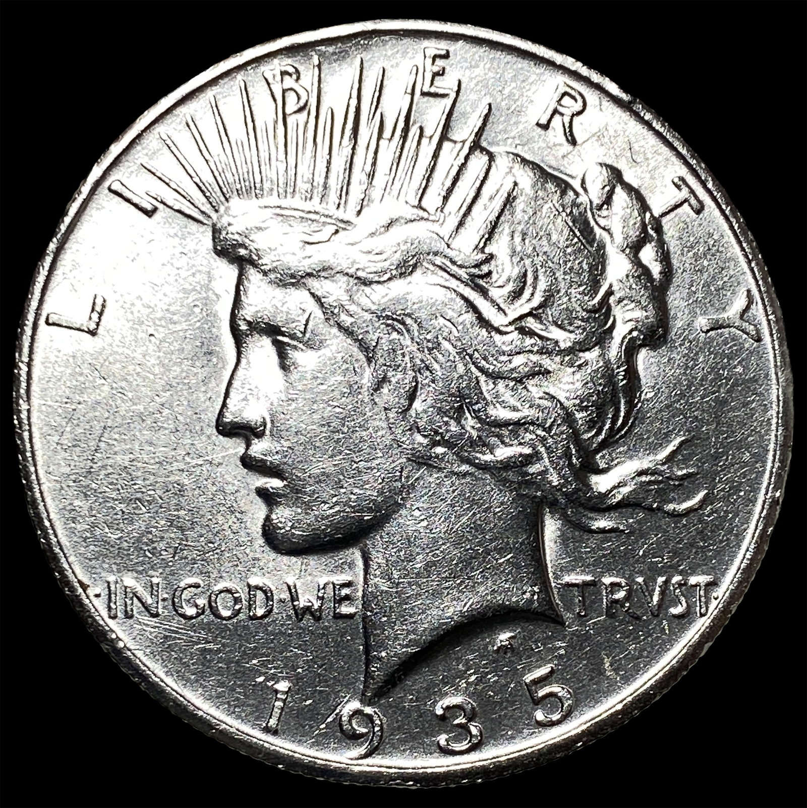 1935-S Silver Peace Dollar UNCIRCULATED (1 of 2)