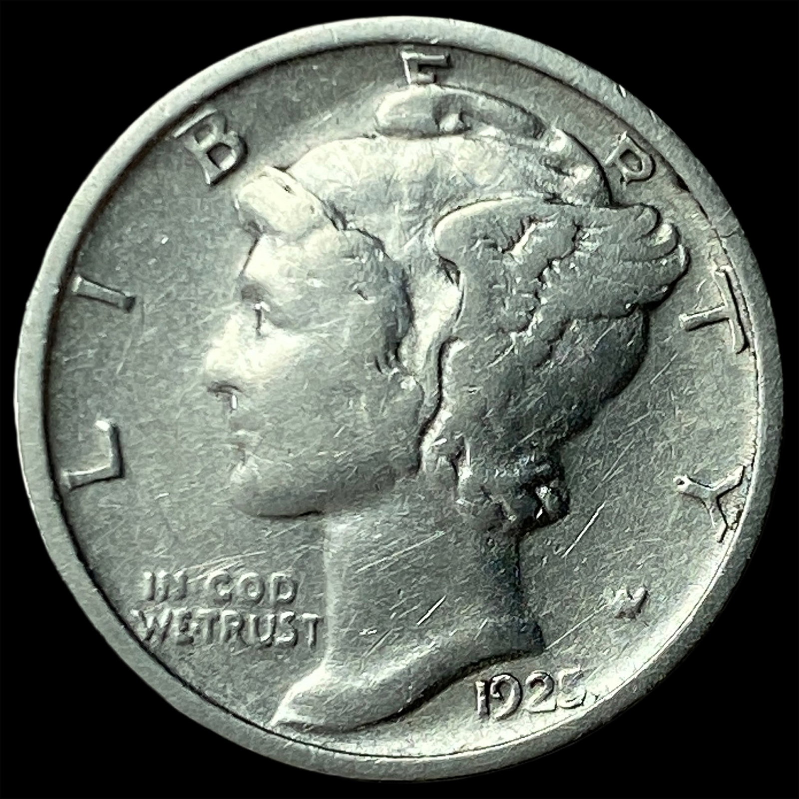 1925-D Silver Mercury Dime NEARLY UNCIRCULATED: 1925-D Silver Mercury Dime NEARLY UNCIRCULATED