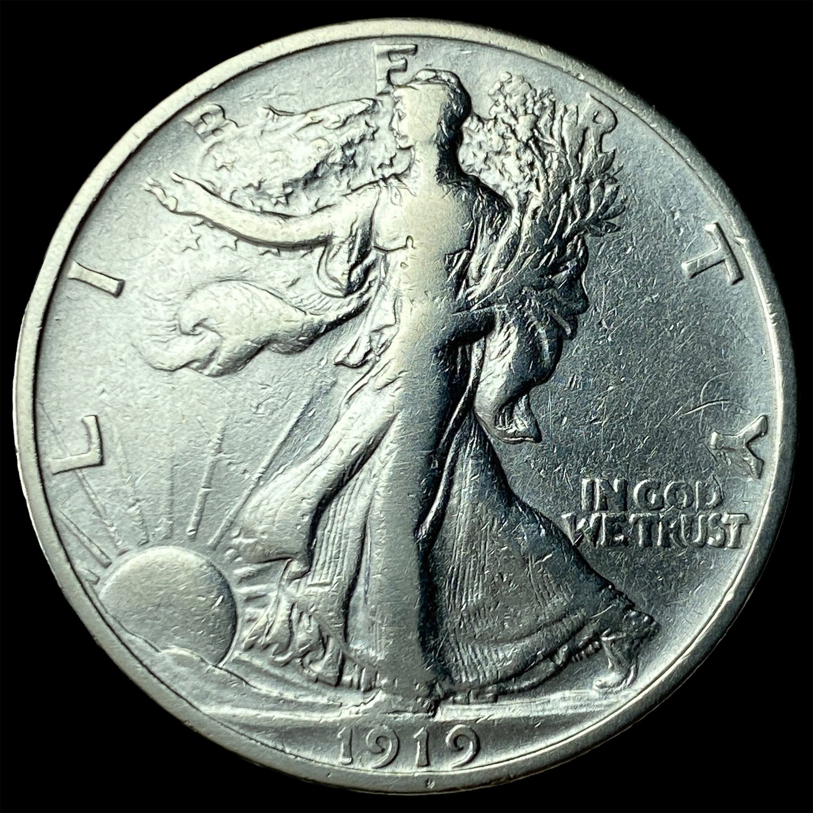 1919 Silver Walking Liberty Half Dollar NEARLY UNCIRCULATED: 1919 Silver Walking Liberty Half Dollar NEARLY UNCIRCULATED